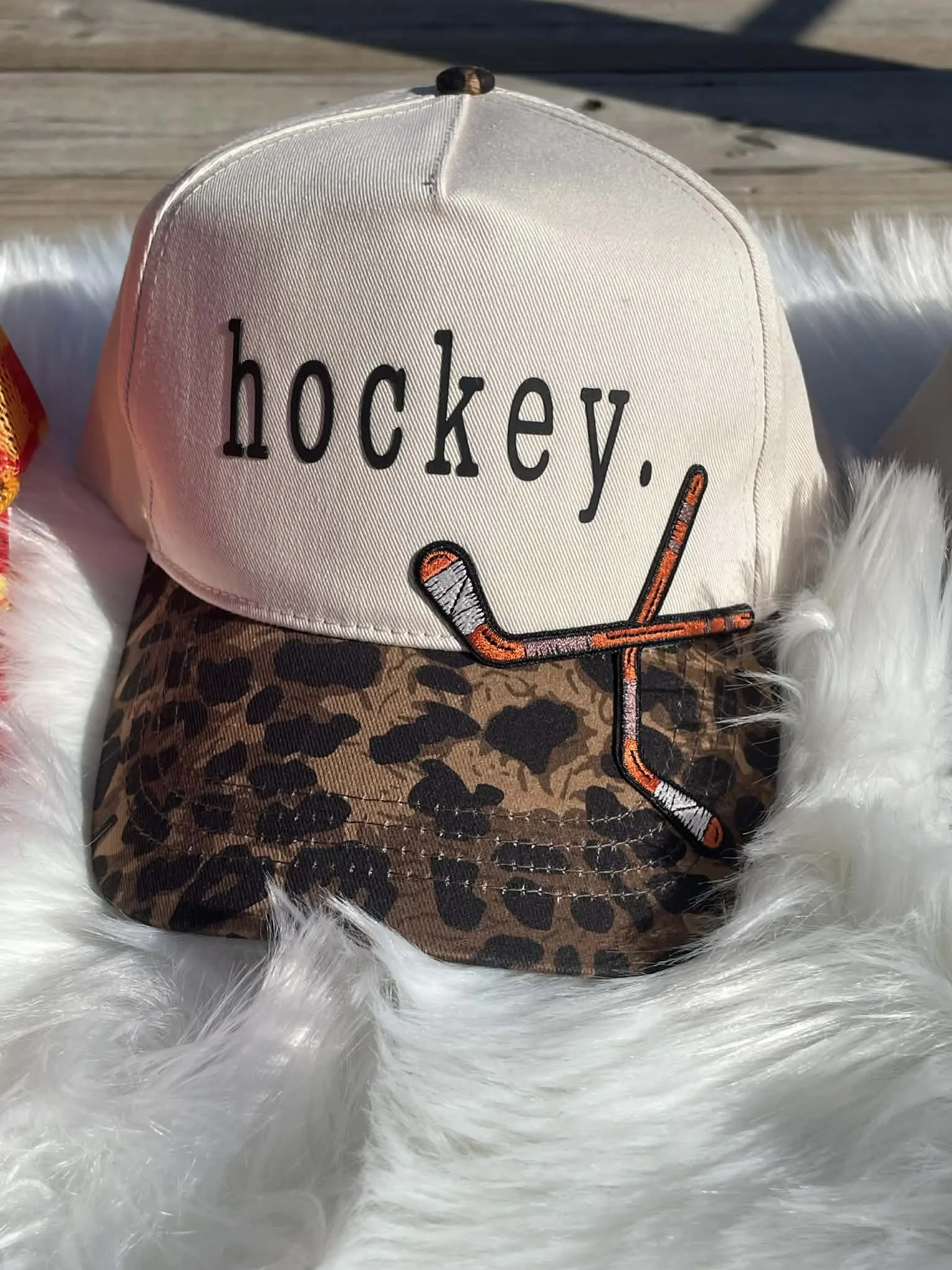 Canvas Leopard Brim "Hockey"