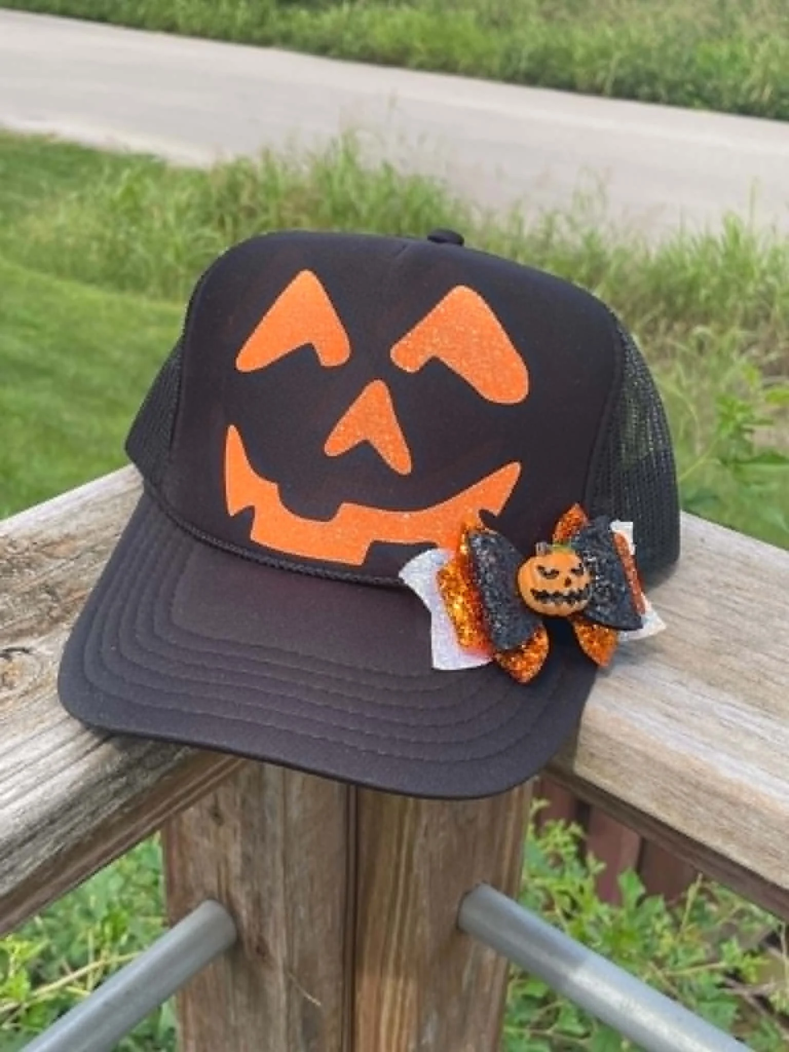 Halloween Pumpkin Face Trucker Hat