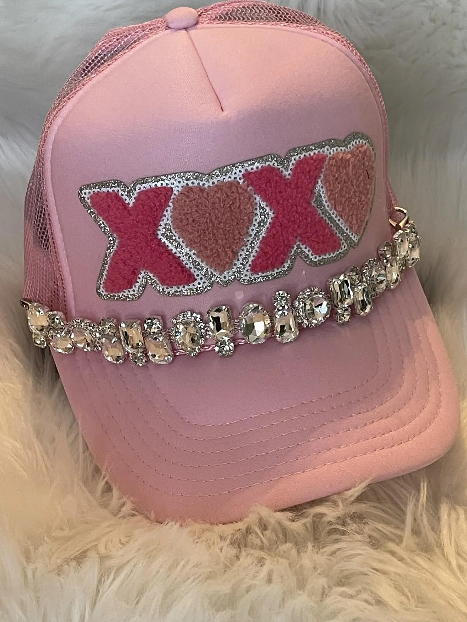Pink XOXO with chunky bling hat chain