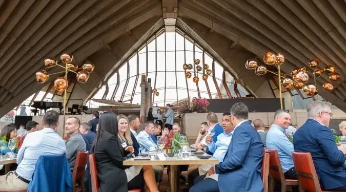 STEAL THESE IDEAS: HOW TO HOST SHOWSTOPPING EXECUTIVE DINNERS THAT IGNITE ALL 5 SENSES