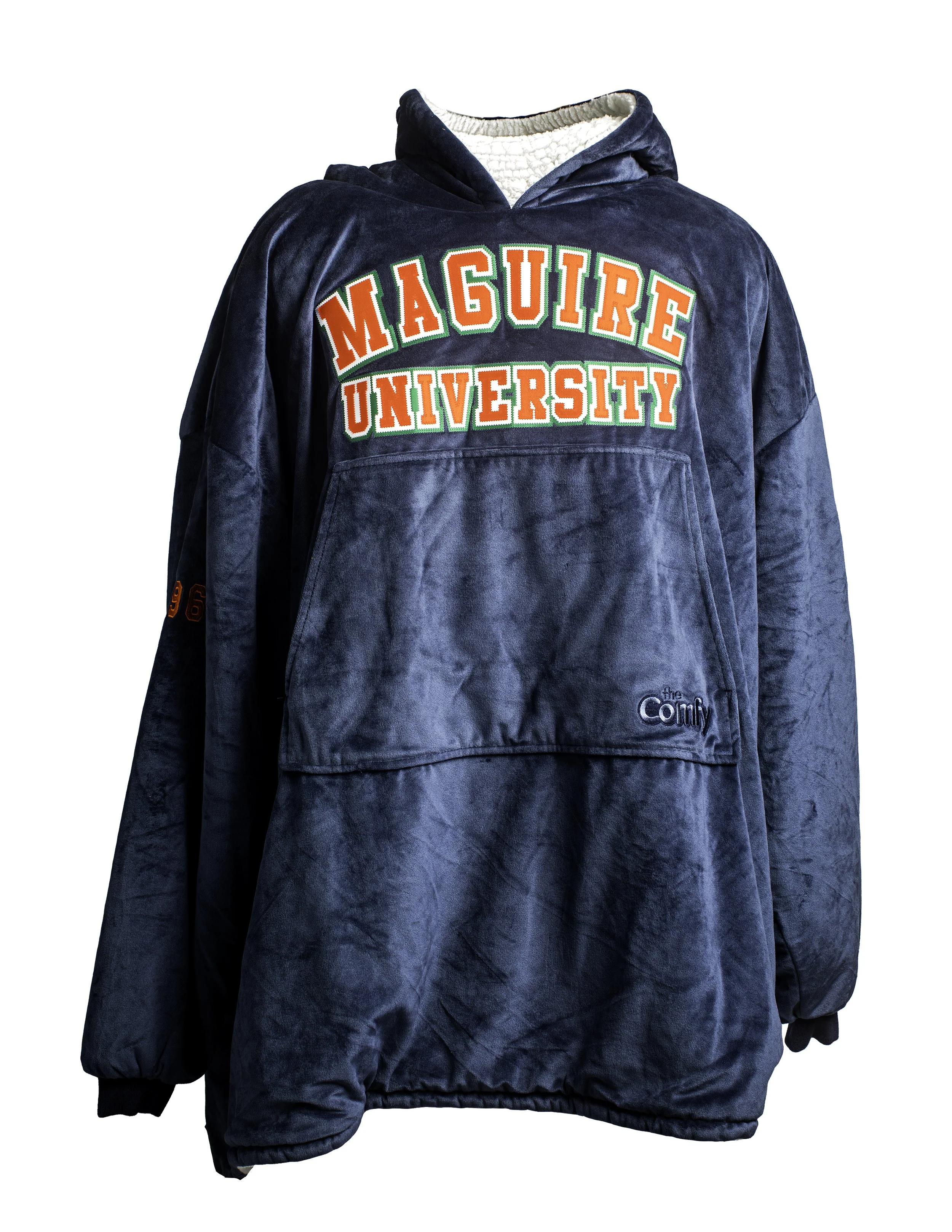 Maguire_Navy_Comfy_022126_Hassan_003x.jpg