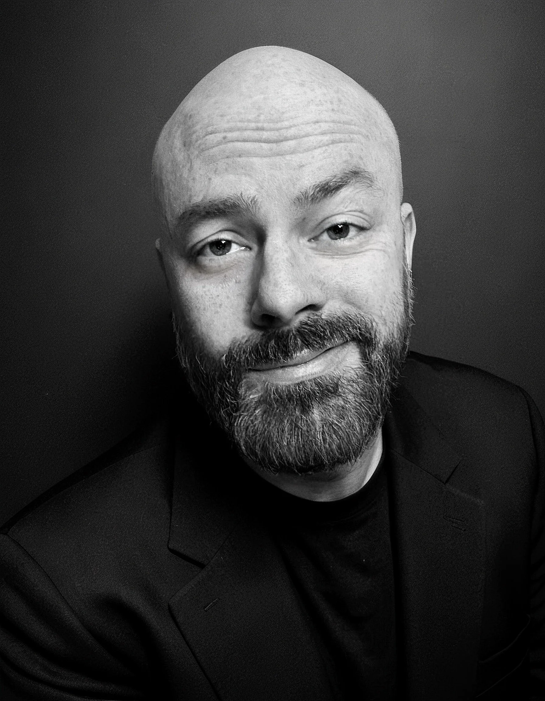 Eric Roman Headshot smile