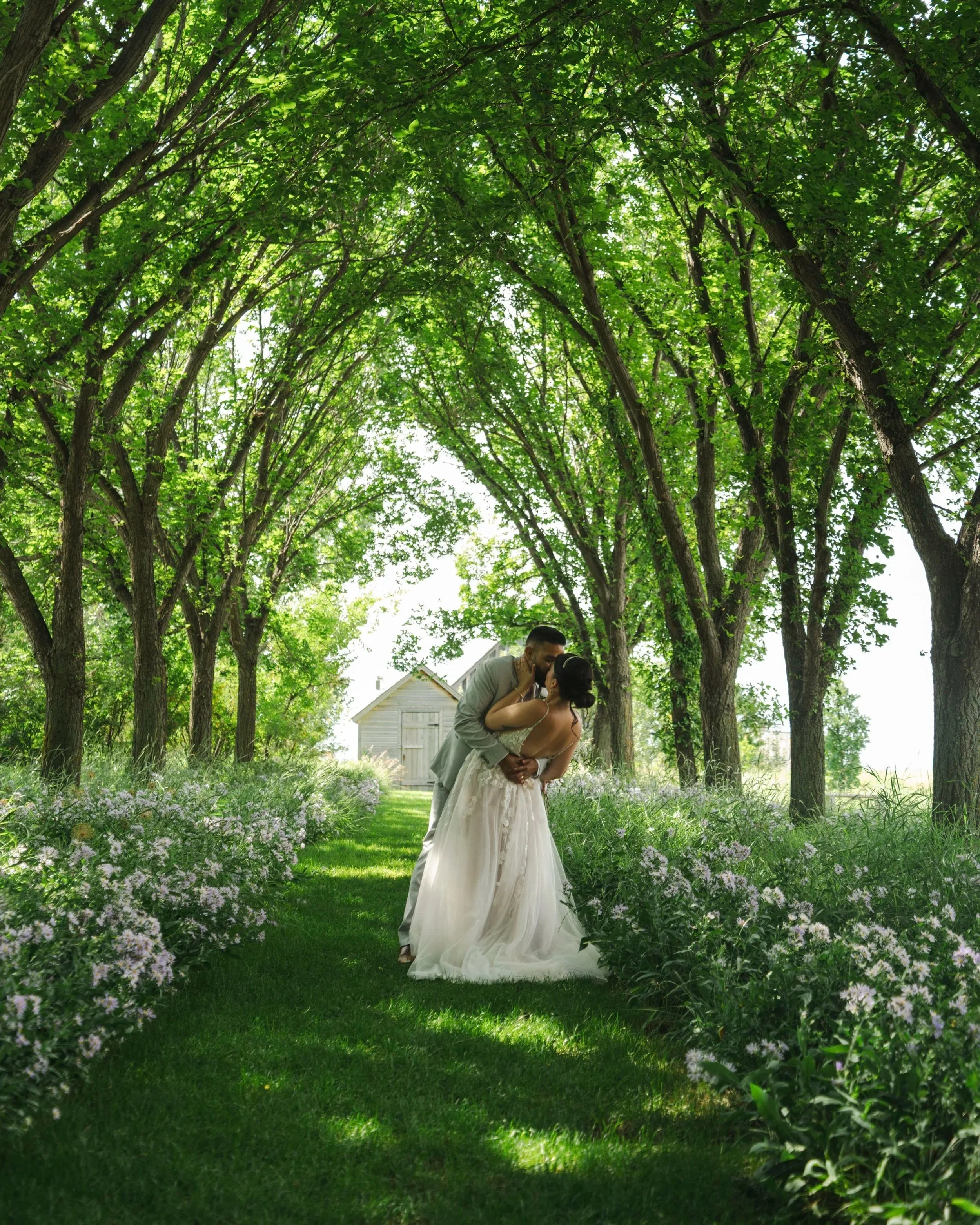 Calgary outdoor wedding ceremony photo