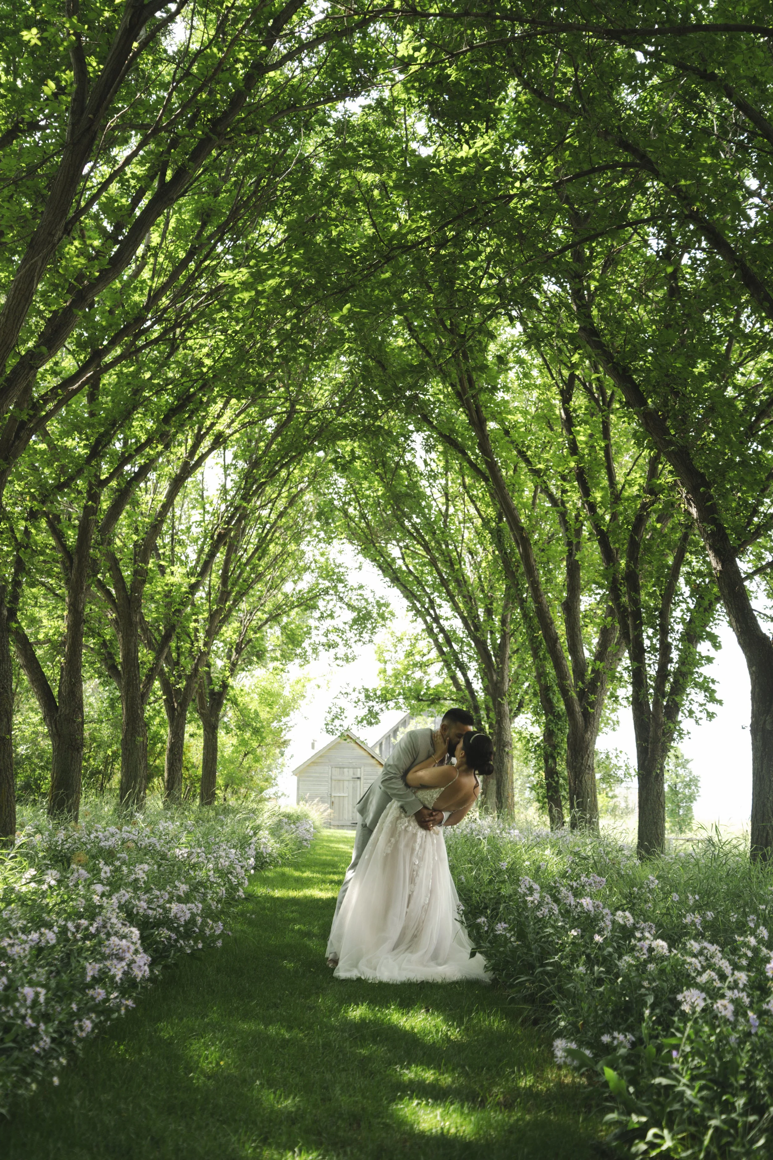 Calgary outdoor wedding ceremony photo