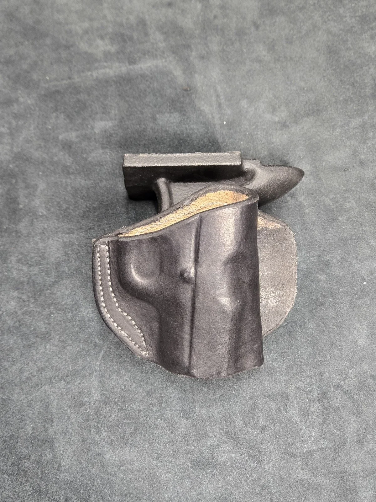 gun holster 004x2.webp