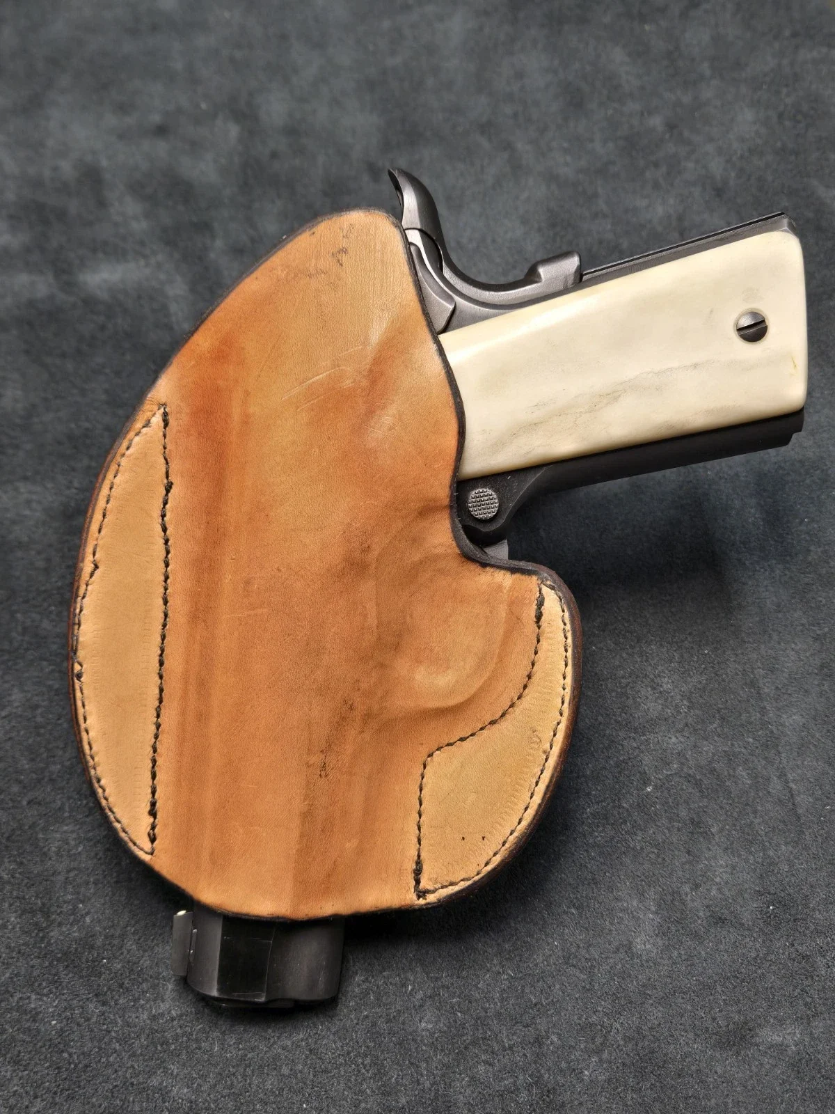 gun holster 002x4.webp