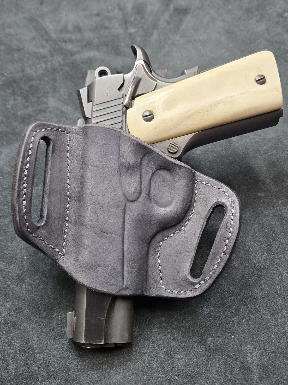 gun holster 005x2.webp