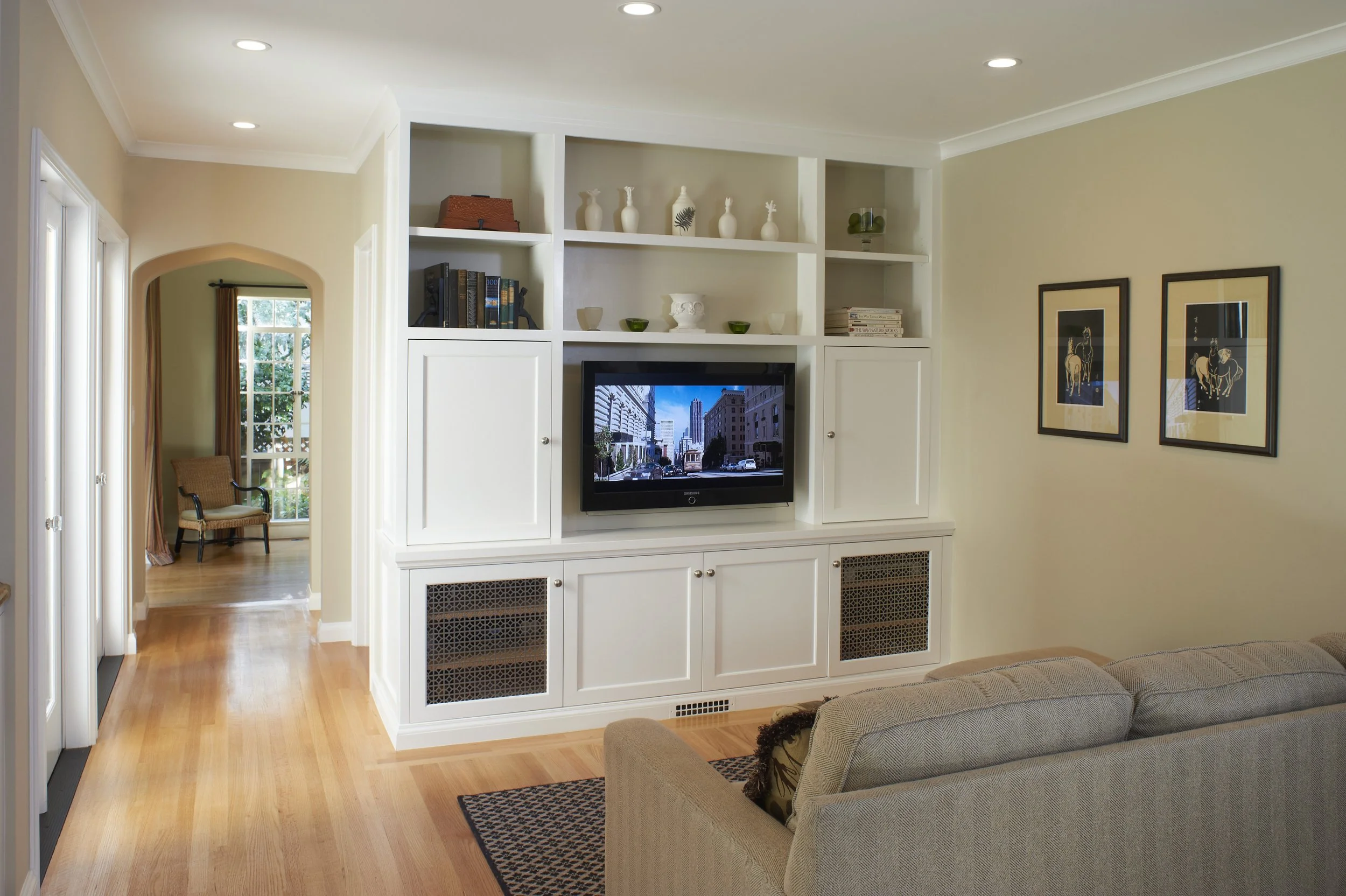 entertainment nook.jpg