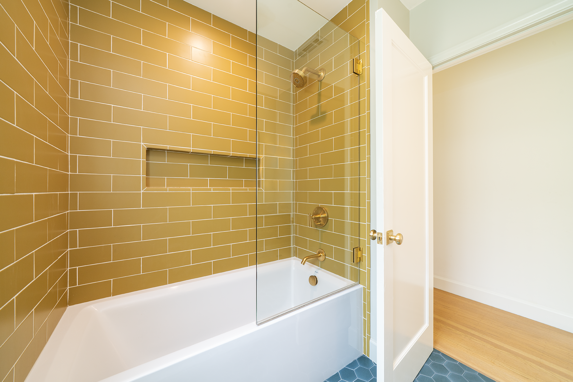 Ashbury_015_web.png