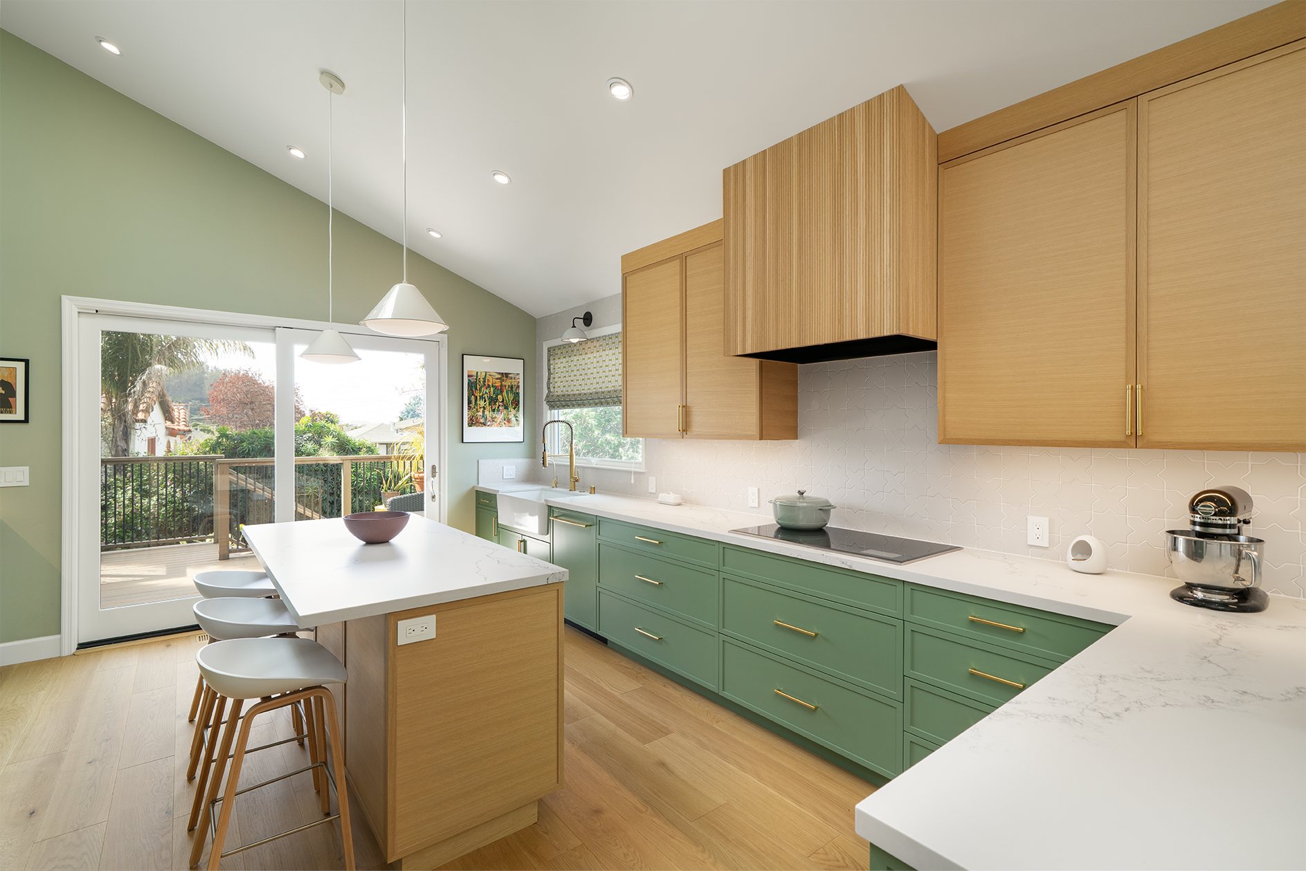 Ashbury_001_web.png