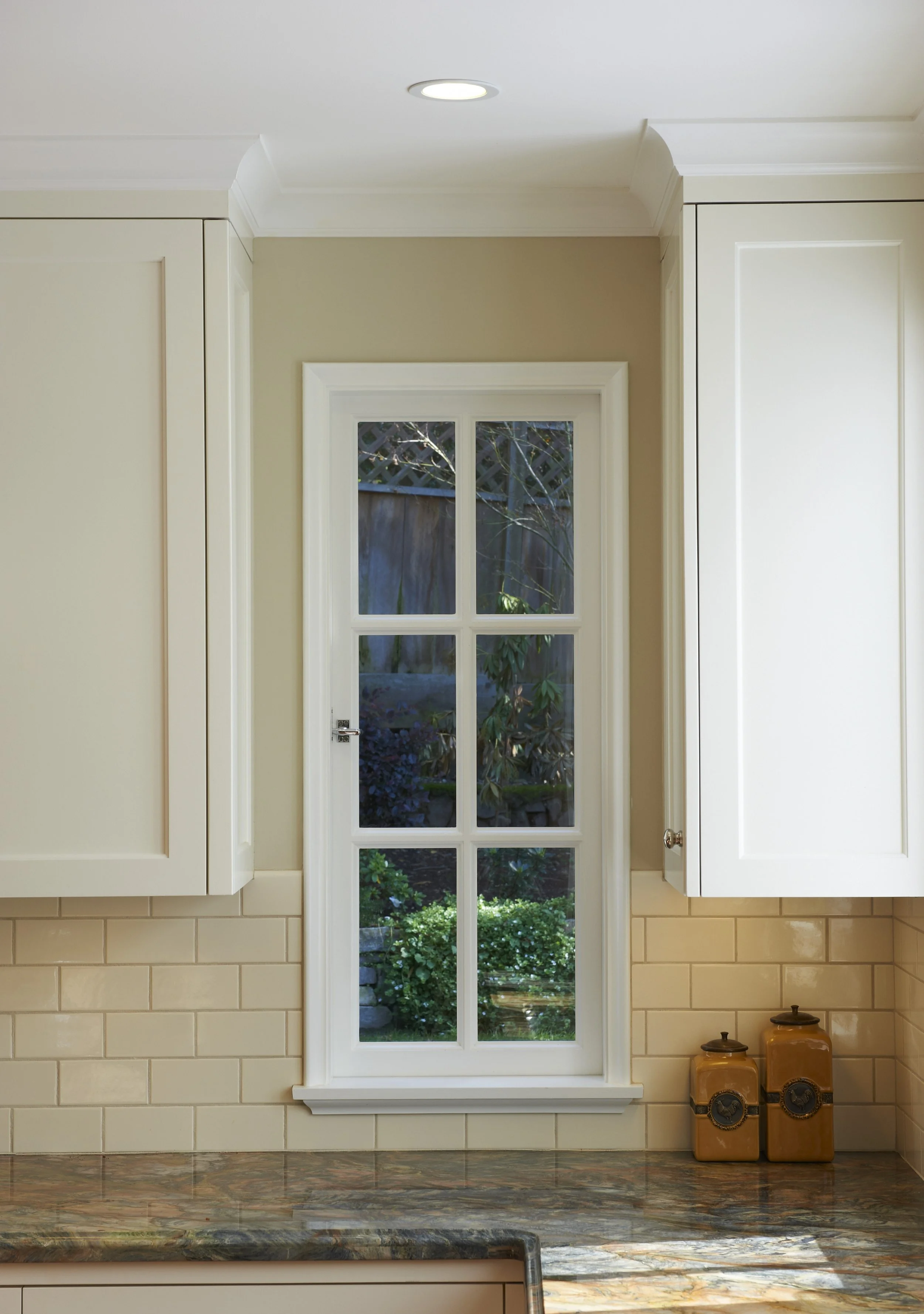 kitchen window detail.jpg