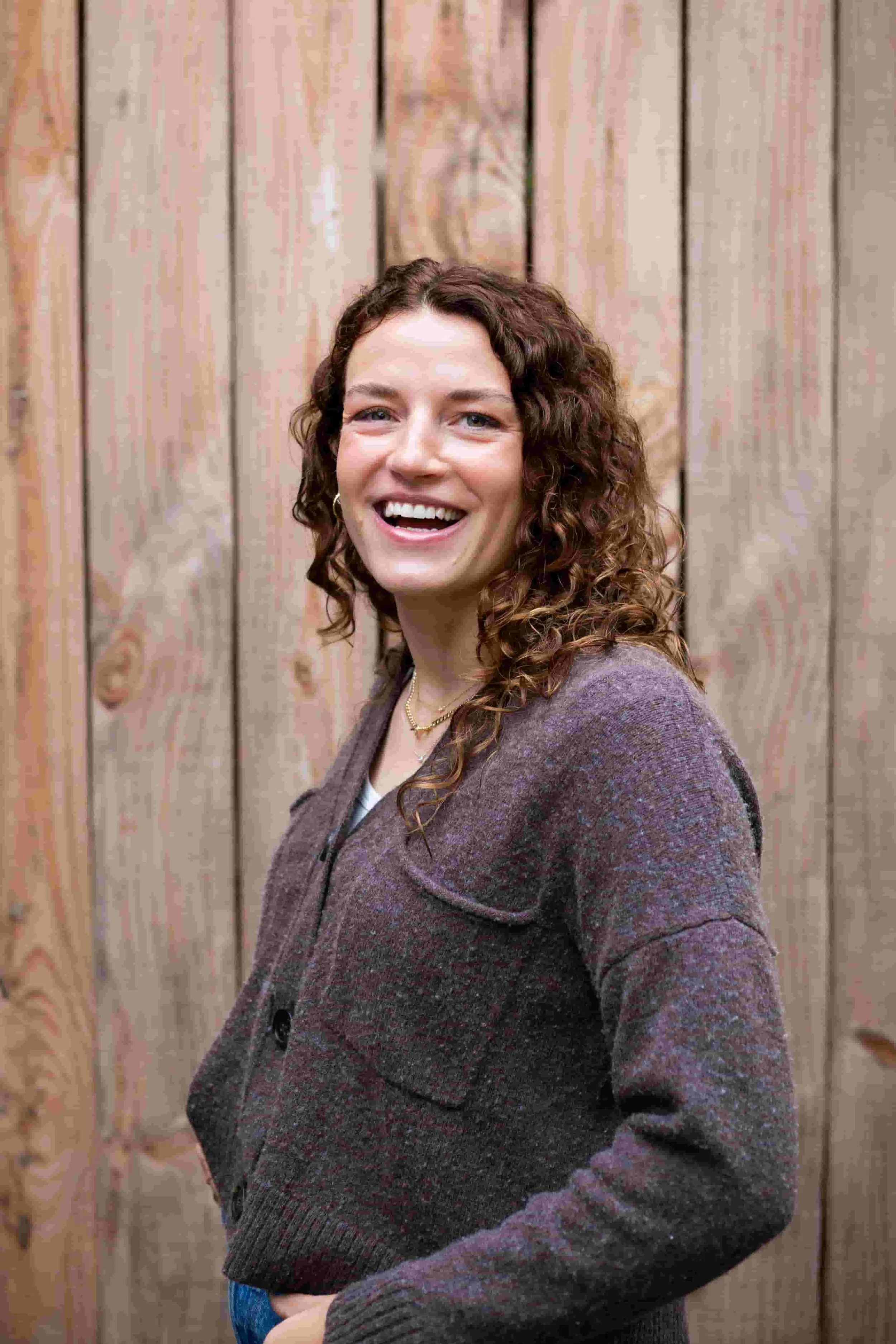 Rebecca Arcidiacono, an online therapist for women in NY, MA, CT, and ME