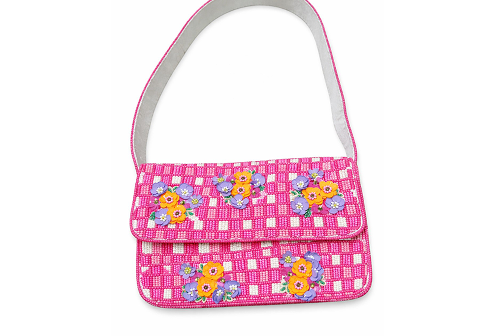 Beaded purse- pink