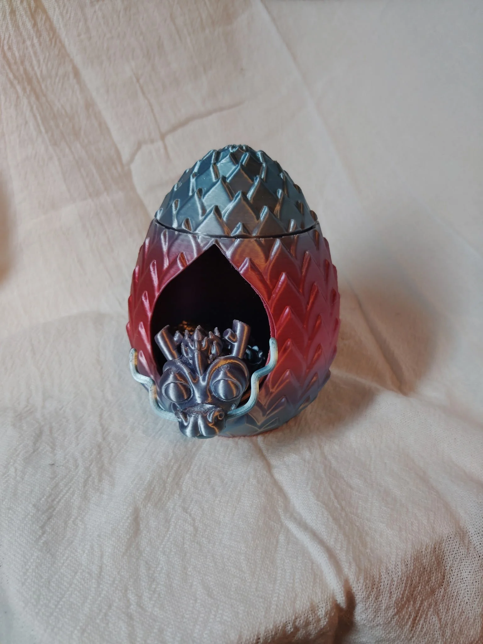 Dragon with Egg