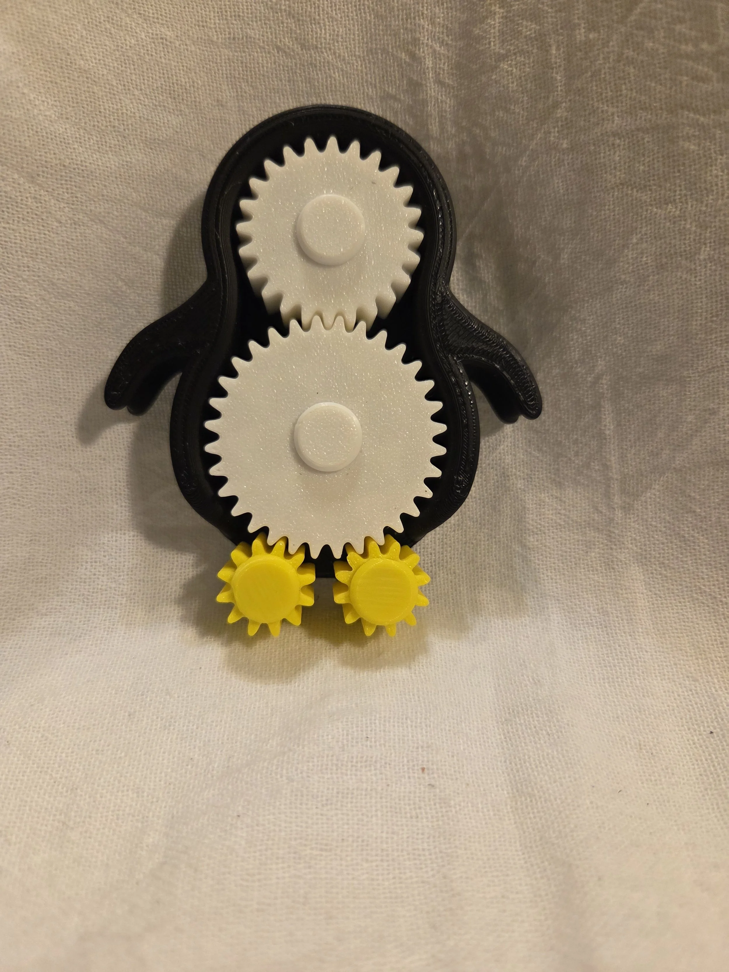 Penguin Gear Roller