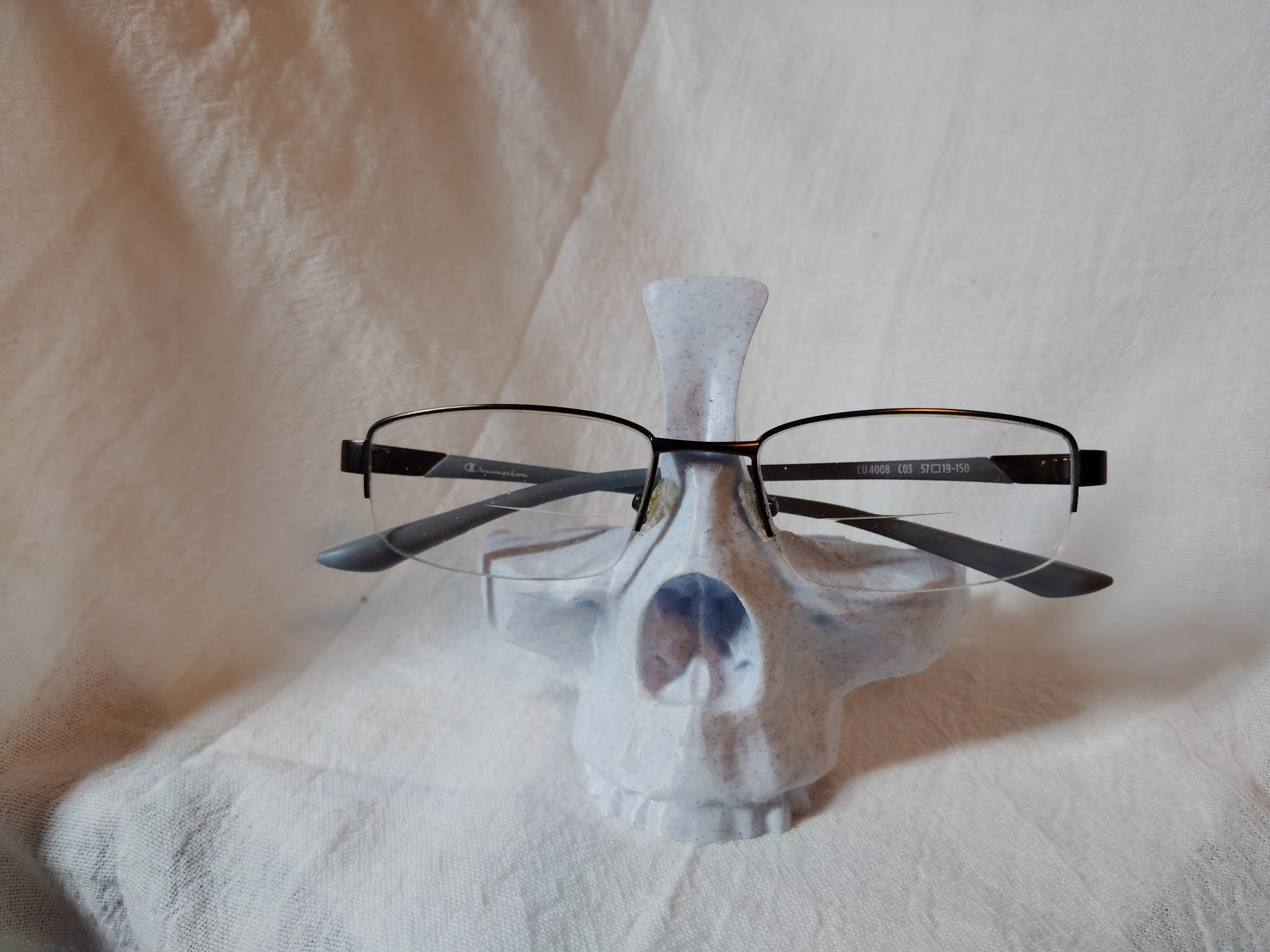 Skull Eye Glass Holder
