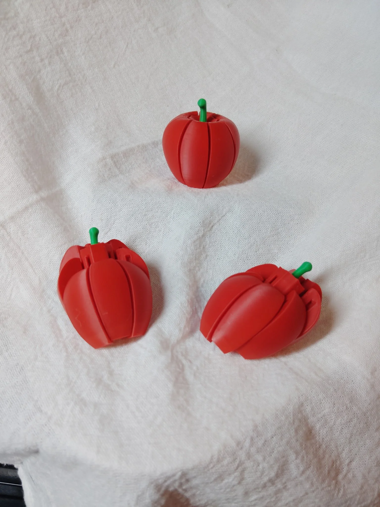 Fidget Apple