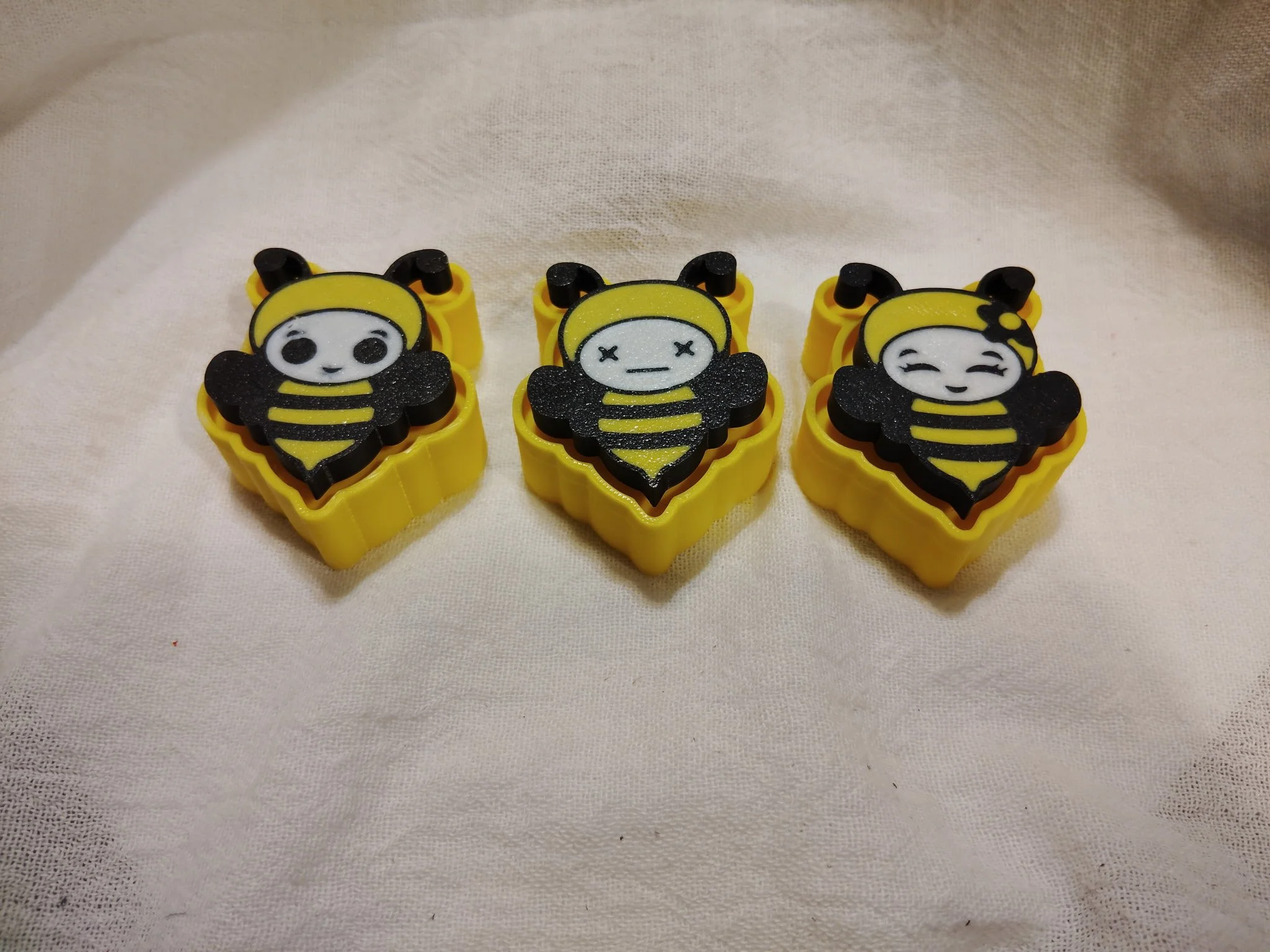 Assorted Bee Clickers