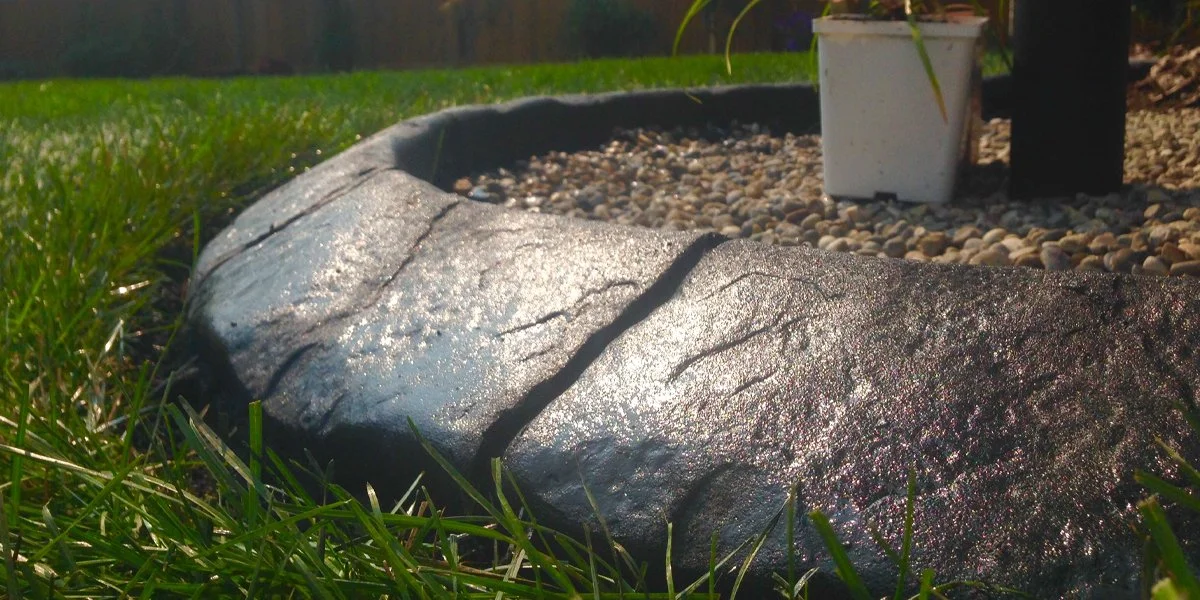 how long does concrete curbing last