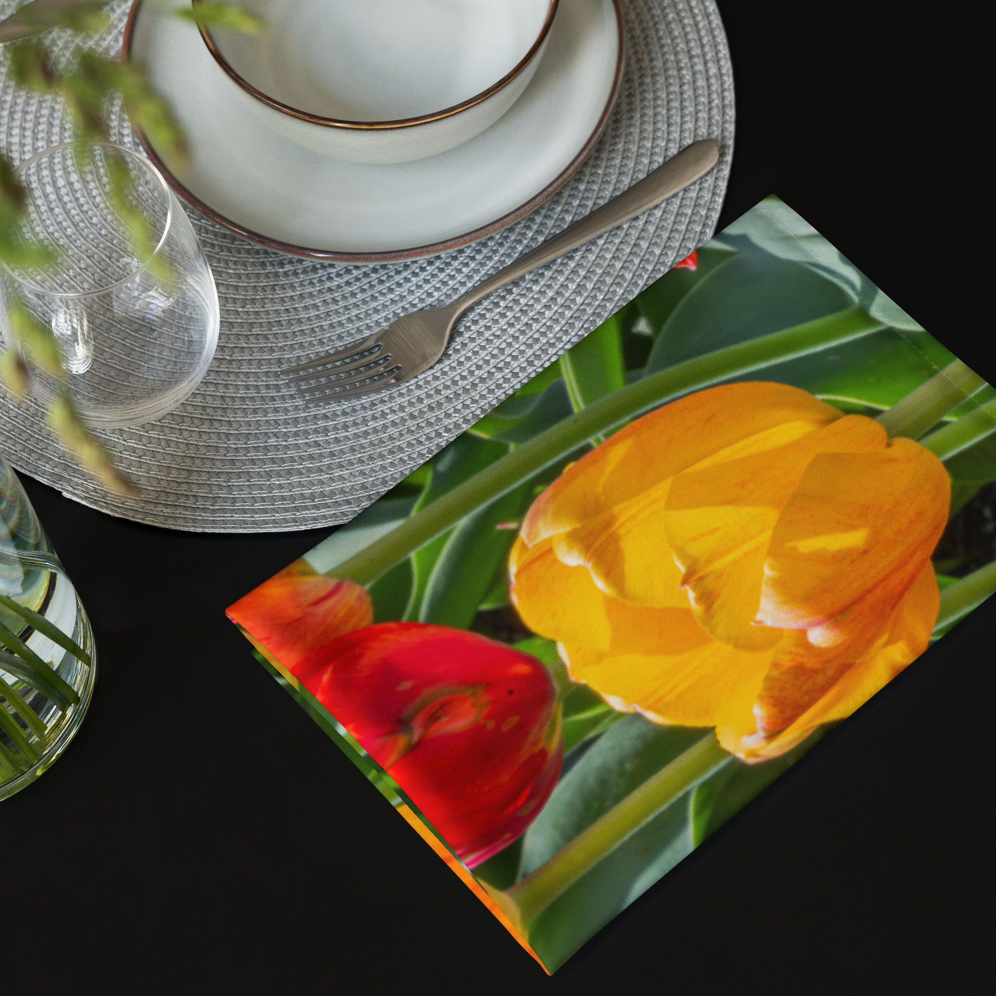 cloth-napkin-set-(4)-white-front-4-6a3de66696e8f.png