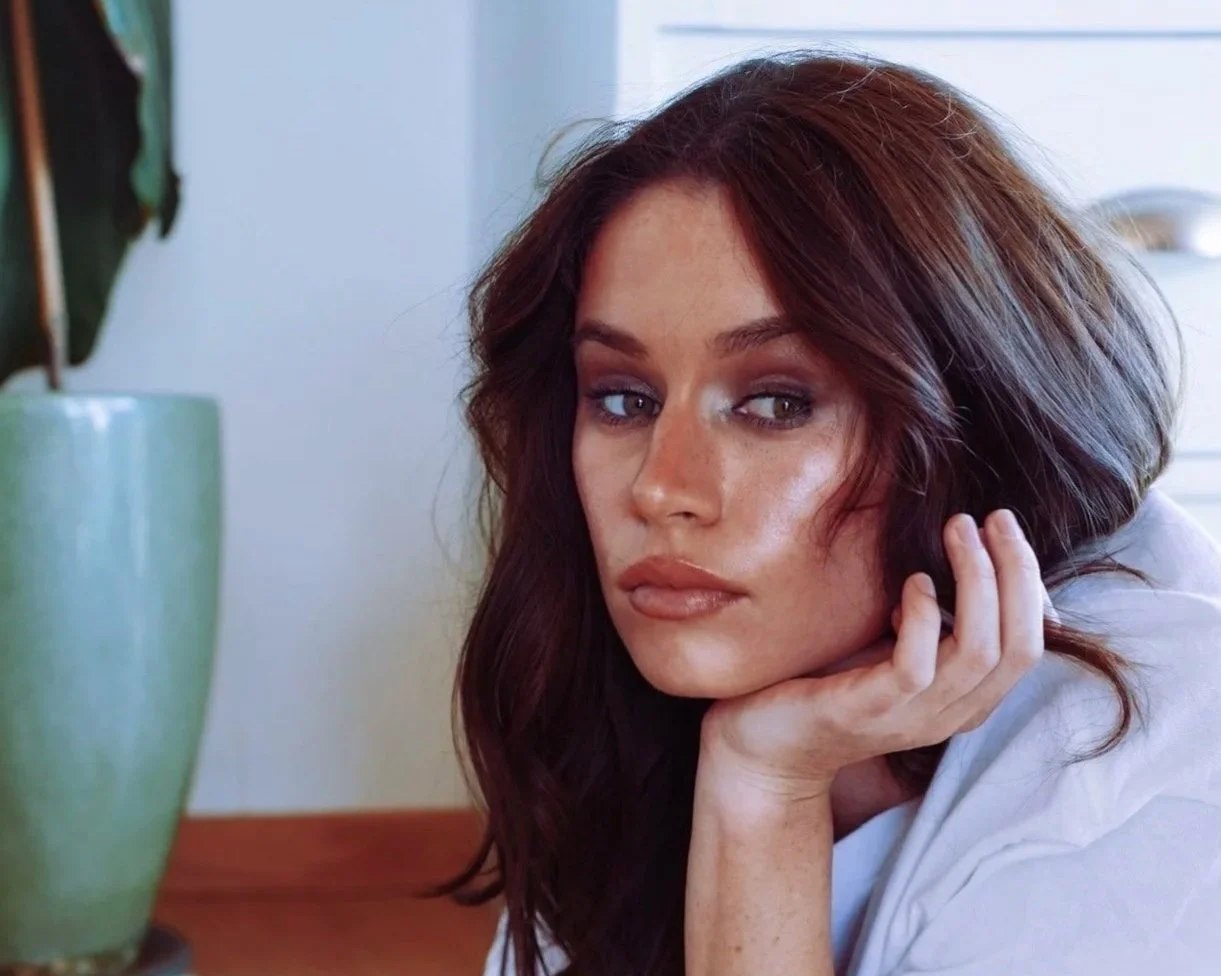 ‘Romantically Hopeful’ Poetry Book