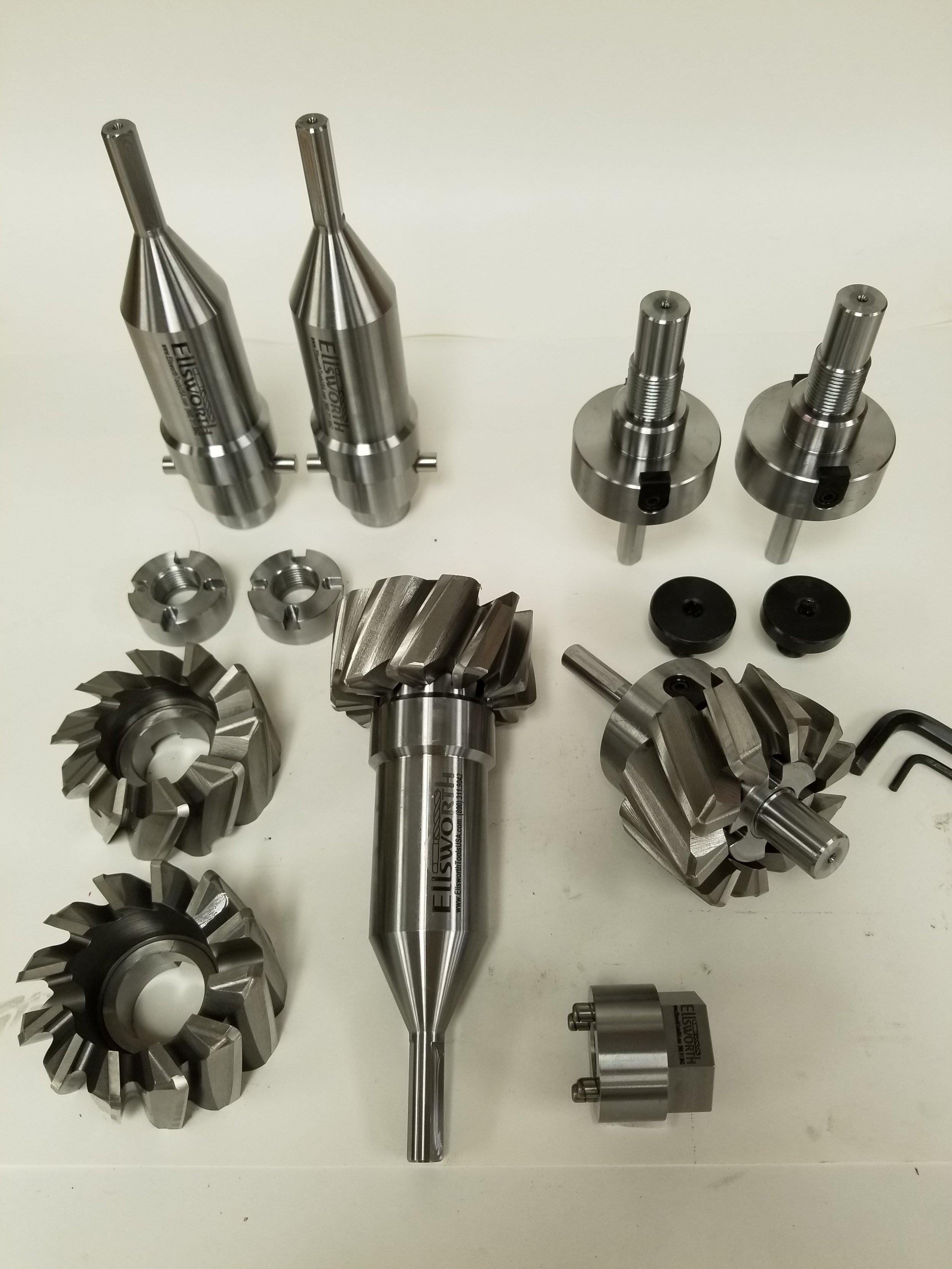 Custom modular arbor-mounted form milling cutter system designed for heavy-duty CNC machining and precision profile milling applications