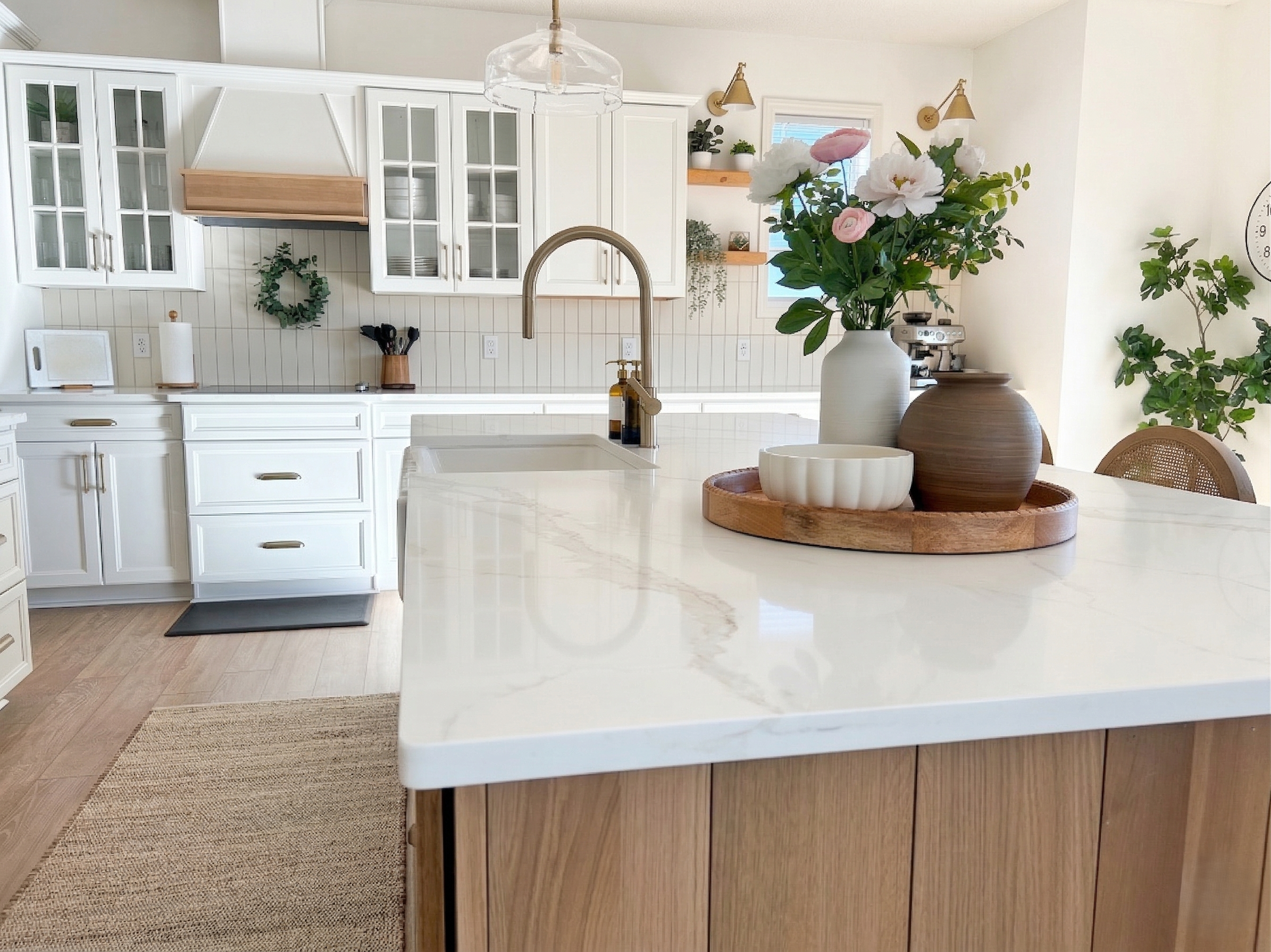 Full kitchen remodel. Madera Gold quartz countertop. Stone fabrication, delivery, and install 5-7 day turnaround.