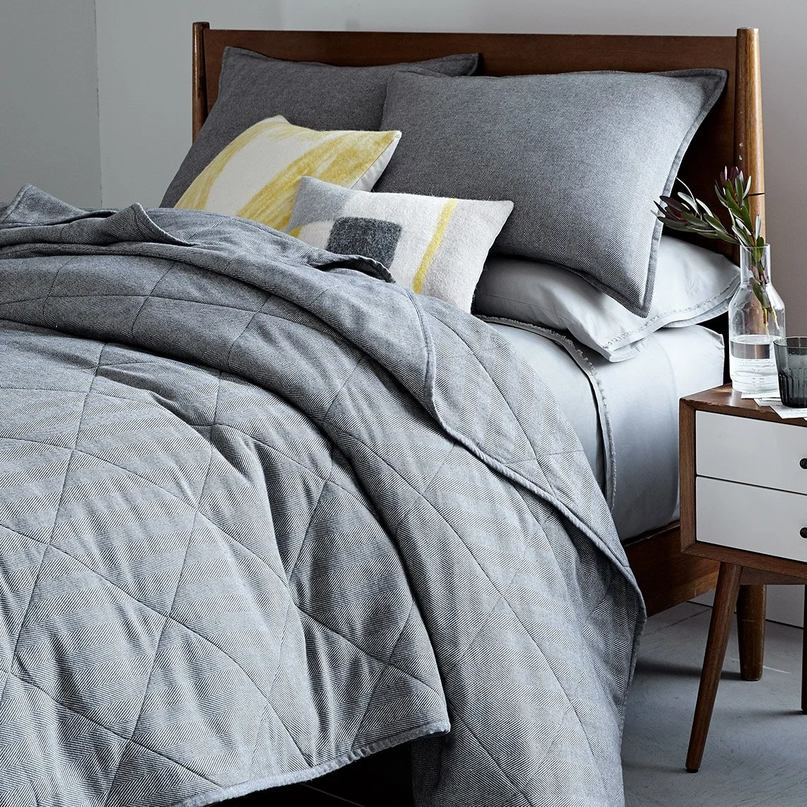 pip-4068594-flannel-herringbone-coverlet-full-queen-charcoal-v2-hl16-109.jpg