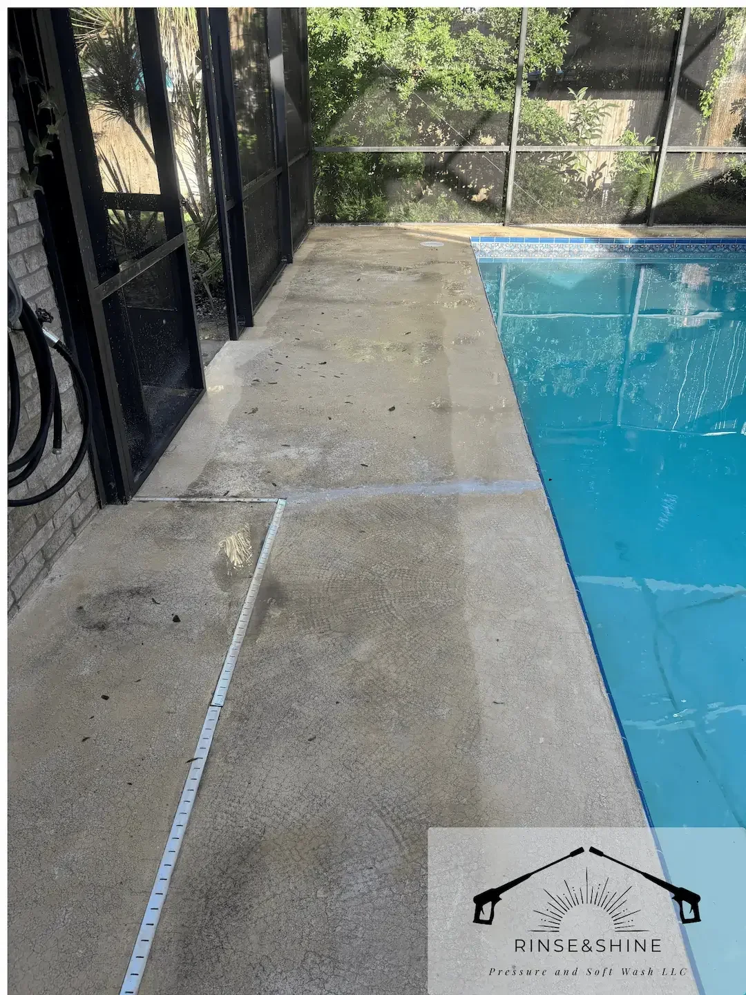 POOL DECK CLEANING hero (1).webp
