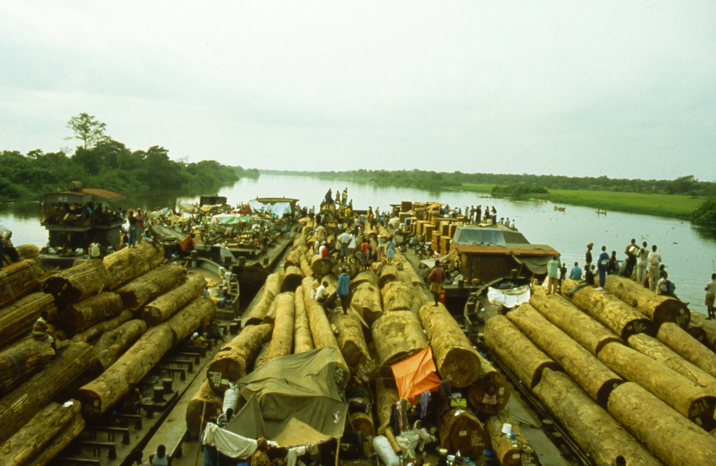 Africa_DRCZaireRiver.jpg