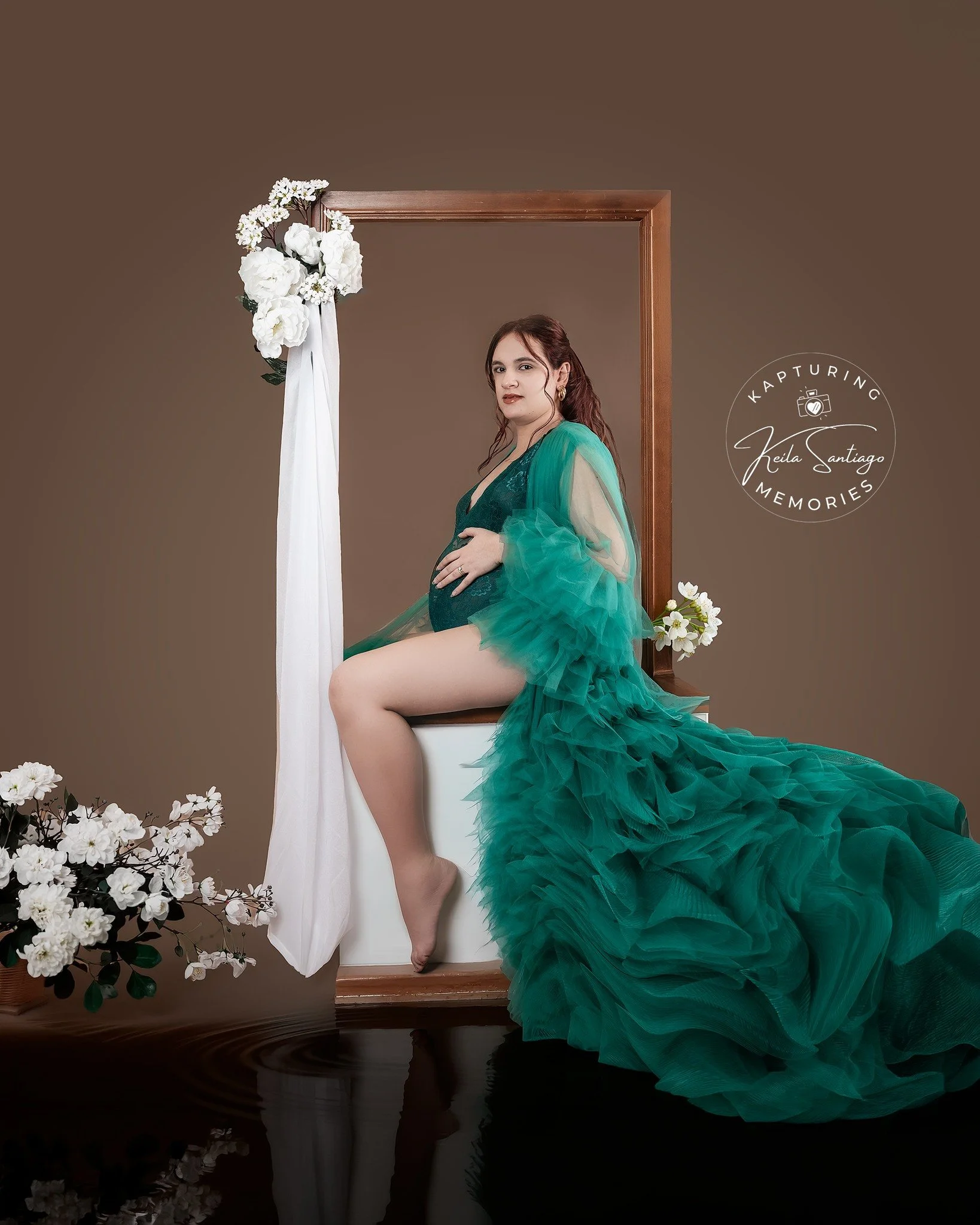 🌸 Maternity Sessions Now Available &mdash; Starting at Just $185! 🌸
Mama, this is your moment. Celebrate the beauty, strength, and glow of motherhood with a timeless maternity session designed to capture every precious detail.
✨ Maternity Package I