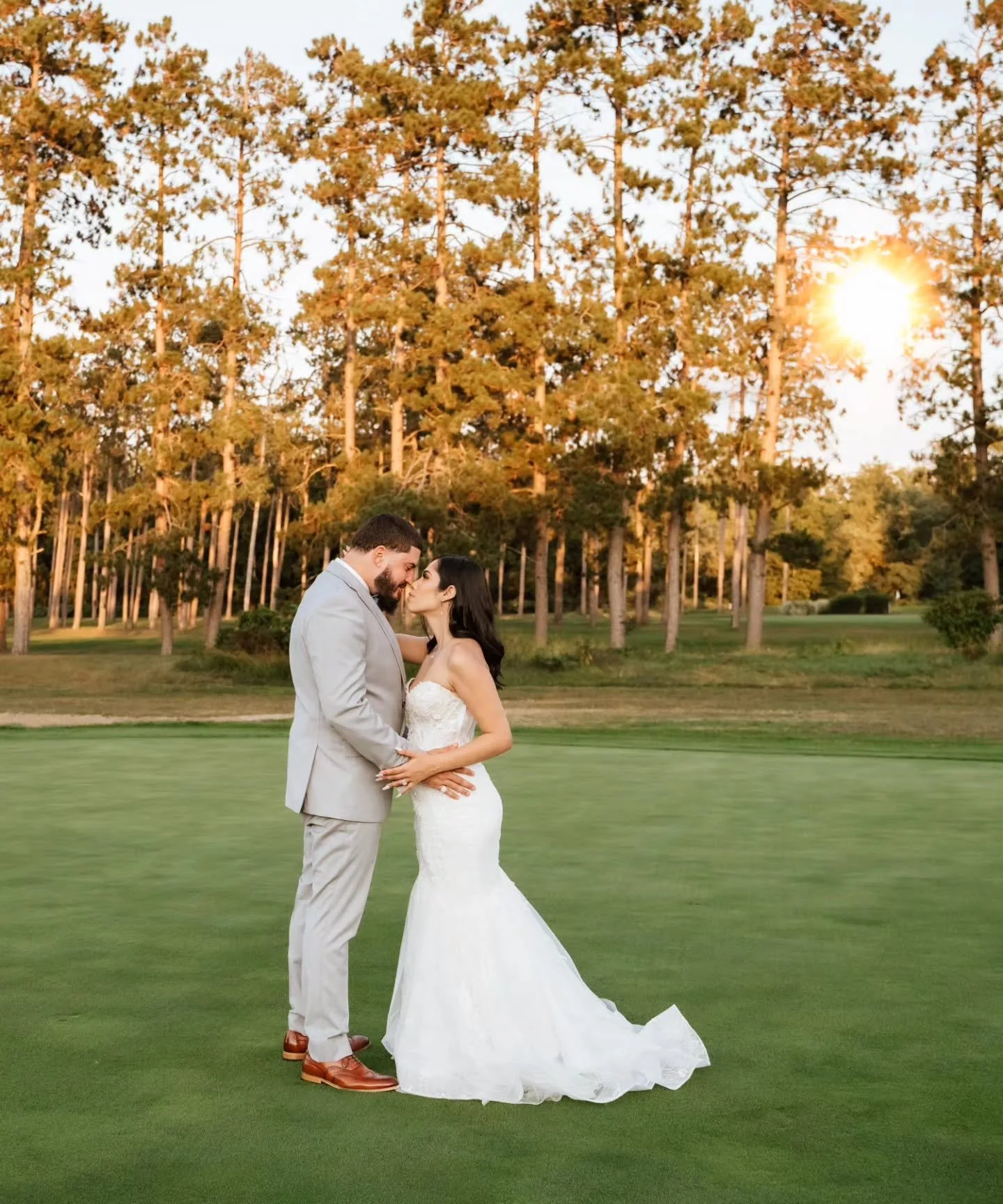 Love deserves to be remembered
El amor merece ser recordado 

&mdash; not just in big milestones, but in the quiet moments, the laughter, the way you look at each other when no one else is watching ✨
A couples session is your chance to slow down, hol
