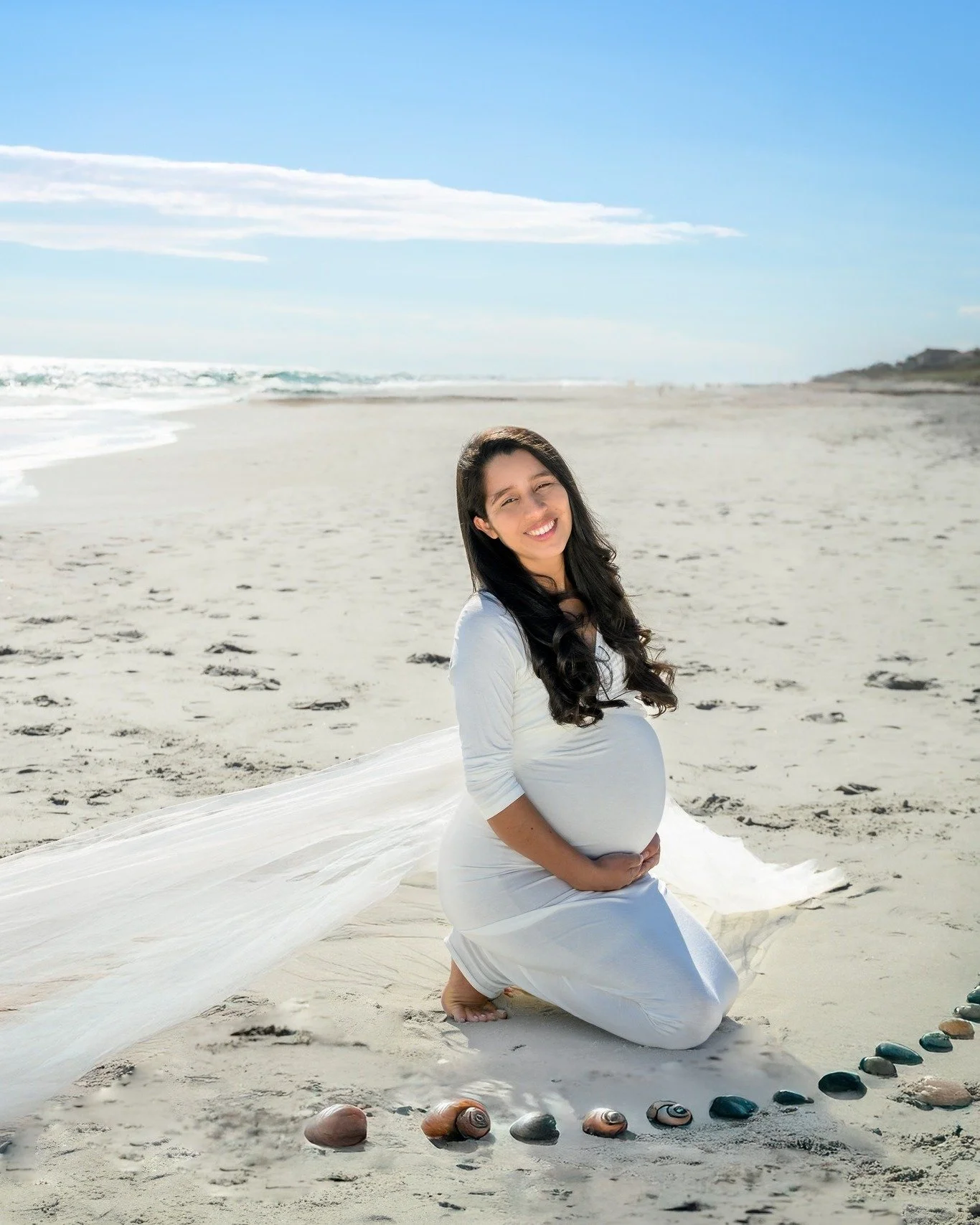 That glow isn&rsquo;t accidental ✨ It&rsquo;s motherhood in the making. 

✨ Maternity Sessions ✨
These sessions are relaxed, guided, and focused on celebrating you and the life you&rsquo;re growing. Whether this is your first baby or your last, this 
