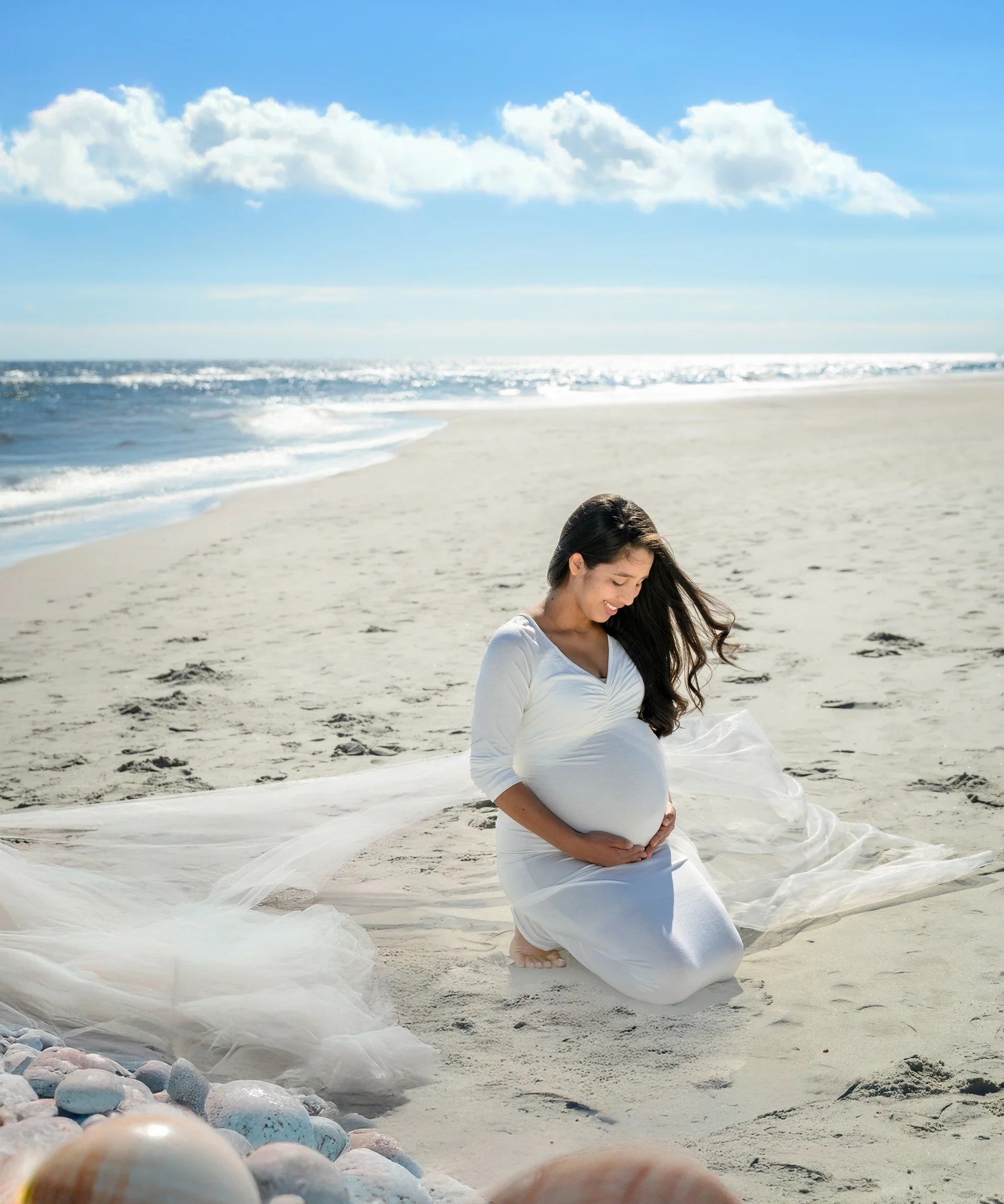 That glow isn&rsquo;t accidental ✨ It&rsquo;s motherhood in the making. 

✨ Maternity Sessions ✨
These sessions are relaxed, guided, and focused on celebrating you and the life you&rsquo;re growing. Whether this is your first baby or your last, this 