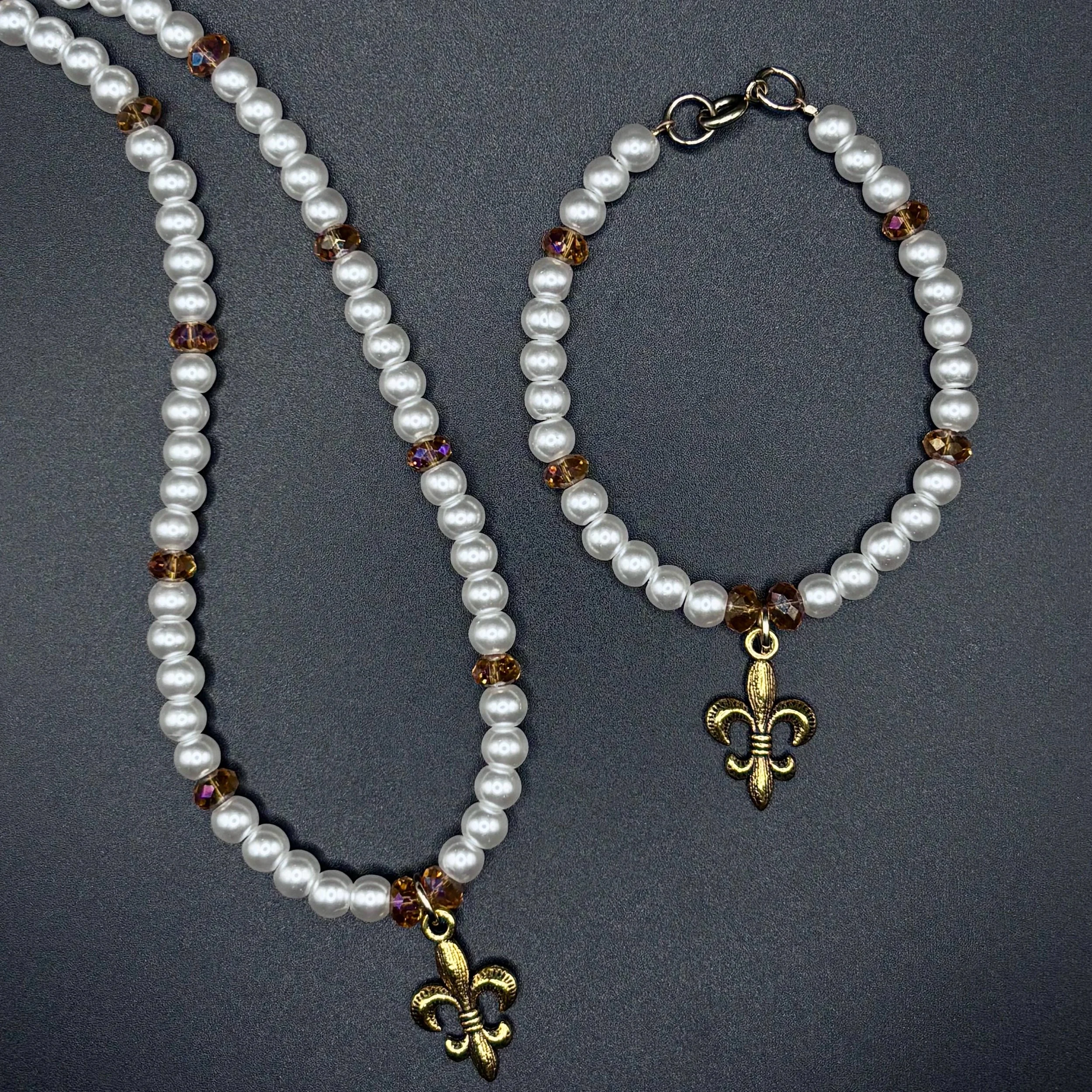 Golden Girl Jewelry Set