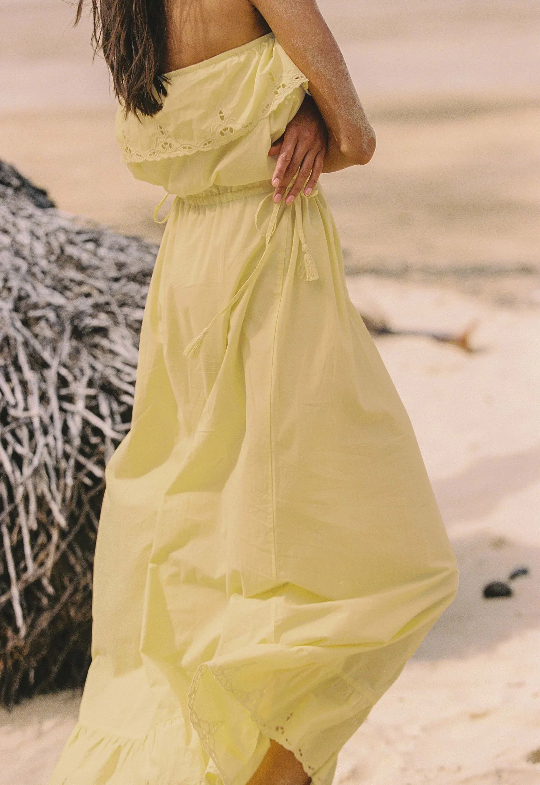 Fleur-De-Lis-Midi-Dress-Citrus-Sun2_151f3300-7f13-4a37-950c-f863c9f70677.webp