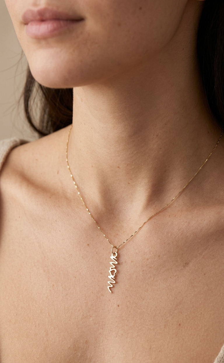 14k Gold Mom Necklace "Heart"