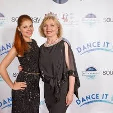 anna and irina trebunskaya at a Dance it Up function
