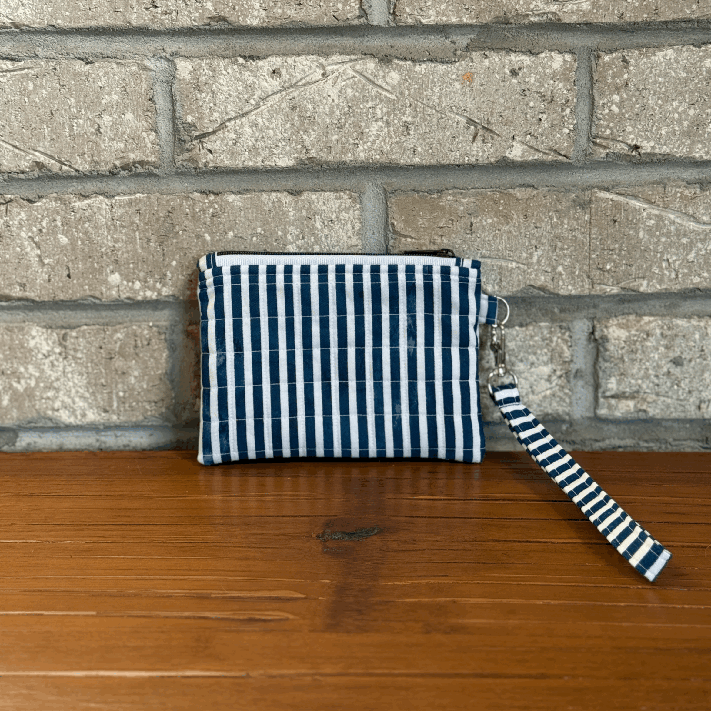 Lake Geneva wristlet pouch