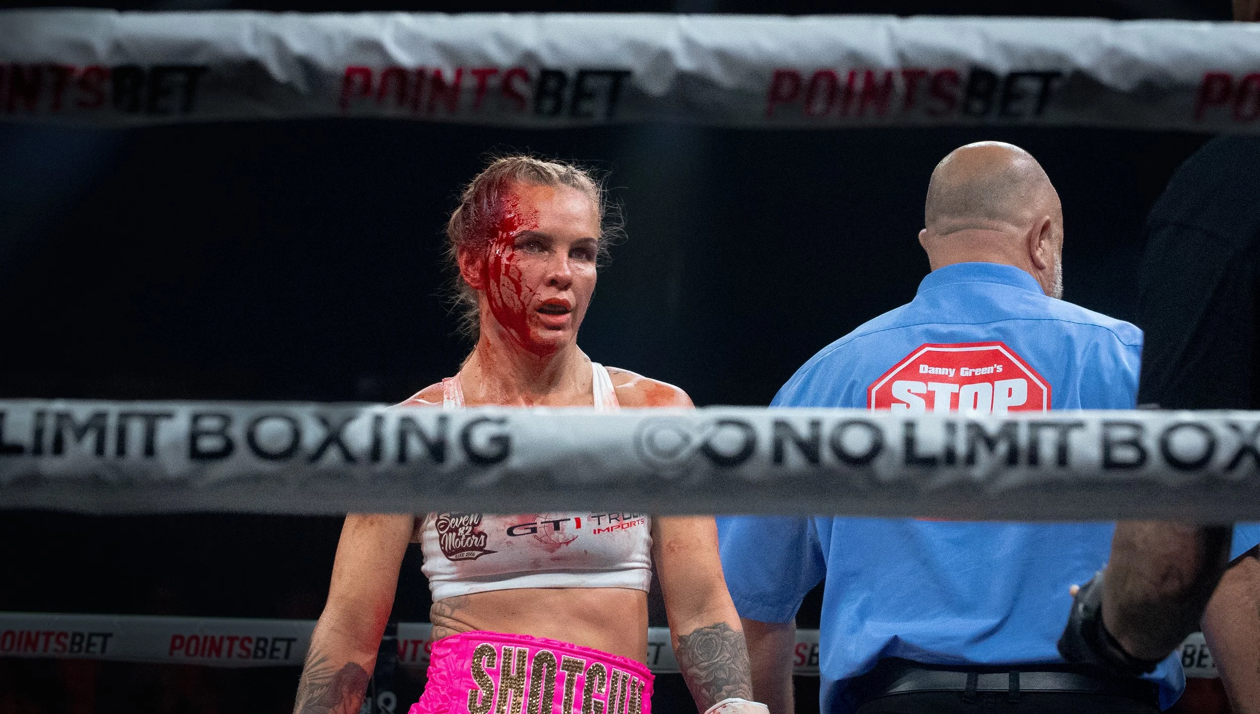 Boxer Shanon O'Connell 