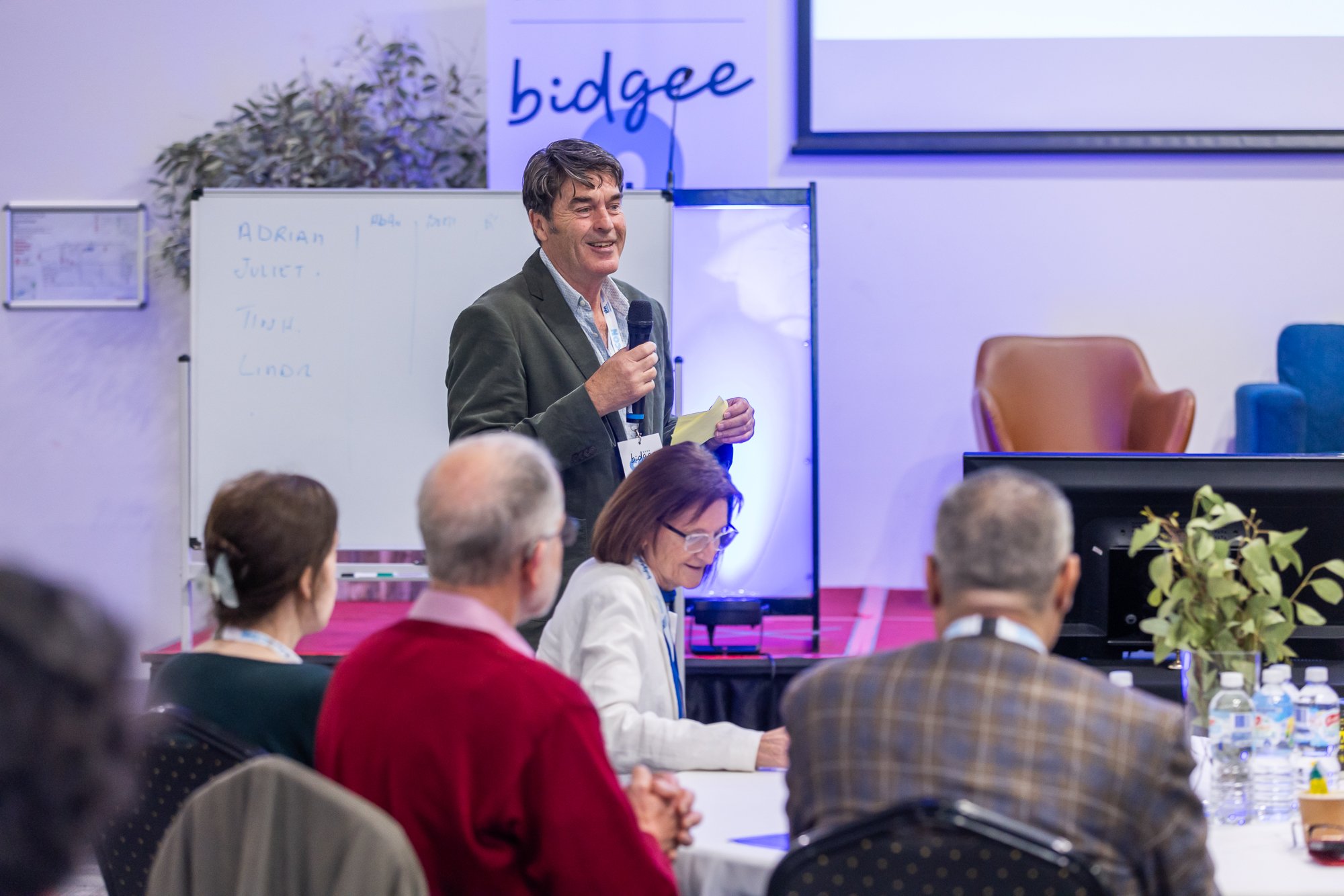 JOH2606_02_MPHN_BidgeeCon_SAT20-75WEB.jpg