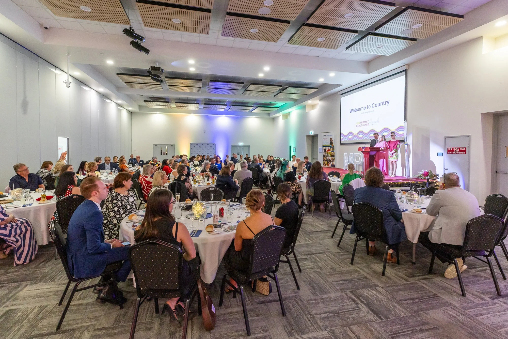 JOH2510_04_MPHN_AwardsDinner-112WEB.jpg