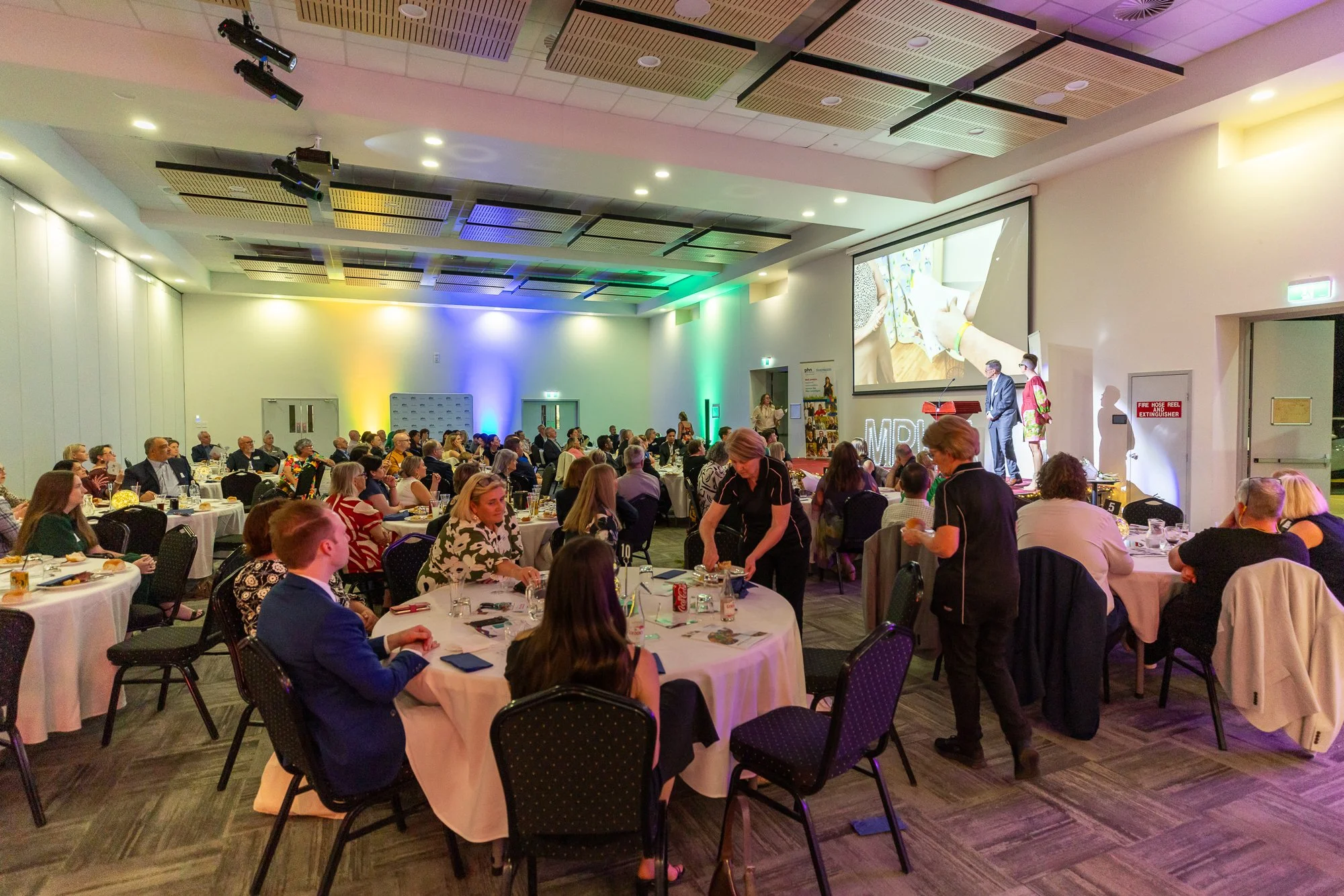 JOH2510_04_MPHN_AwardsDinner-180WEB.jpg