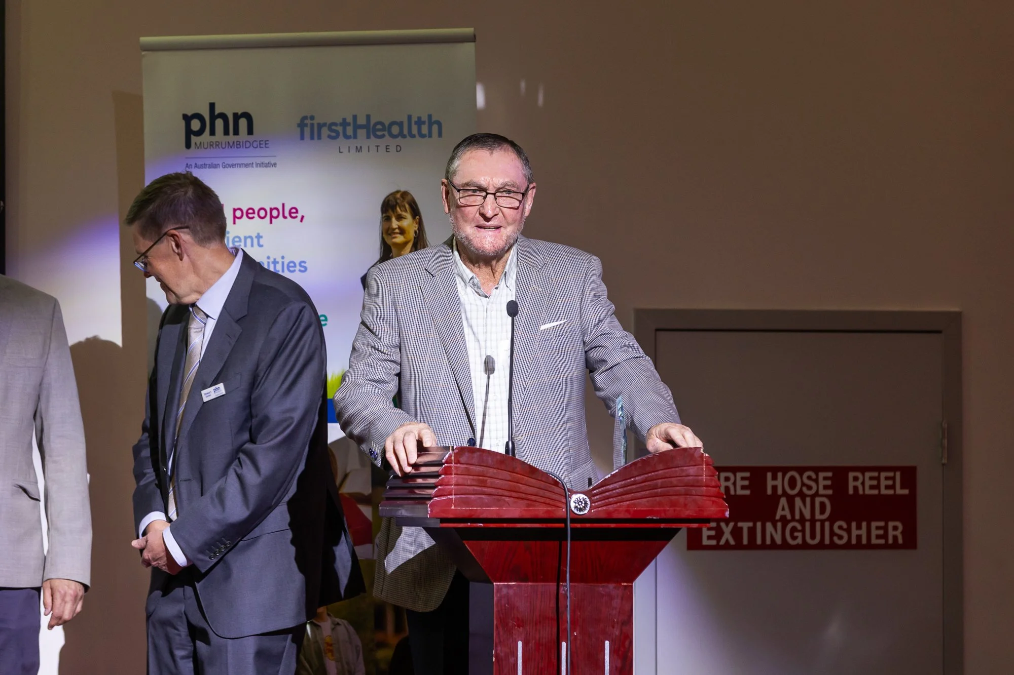 JOH2510_04_MPHN_AwardsDinner-188WEB.jpg
