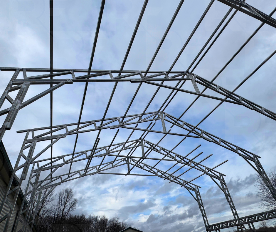 Tall metal workshop with 16-foot sidewalls in South Vienna