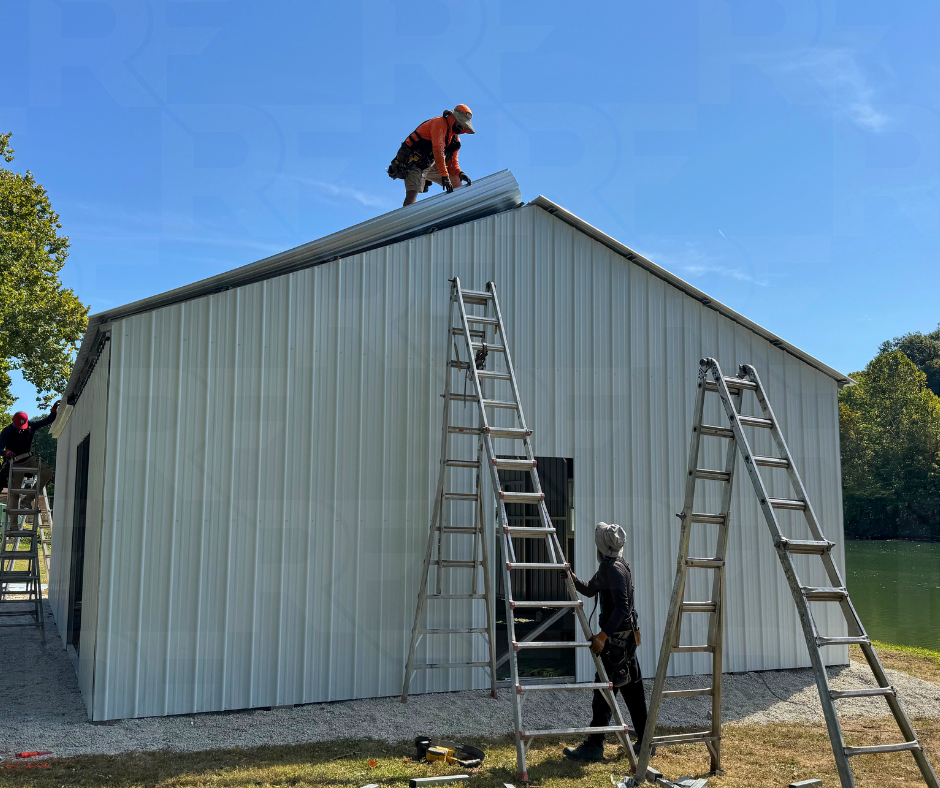 Vertical roof and siding detail on steel garage in Dayton, Ohio