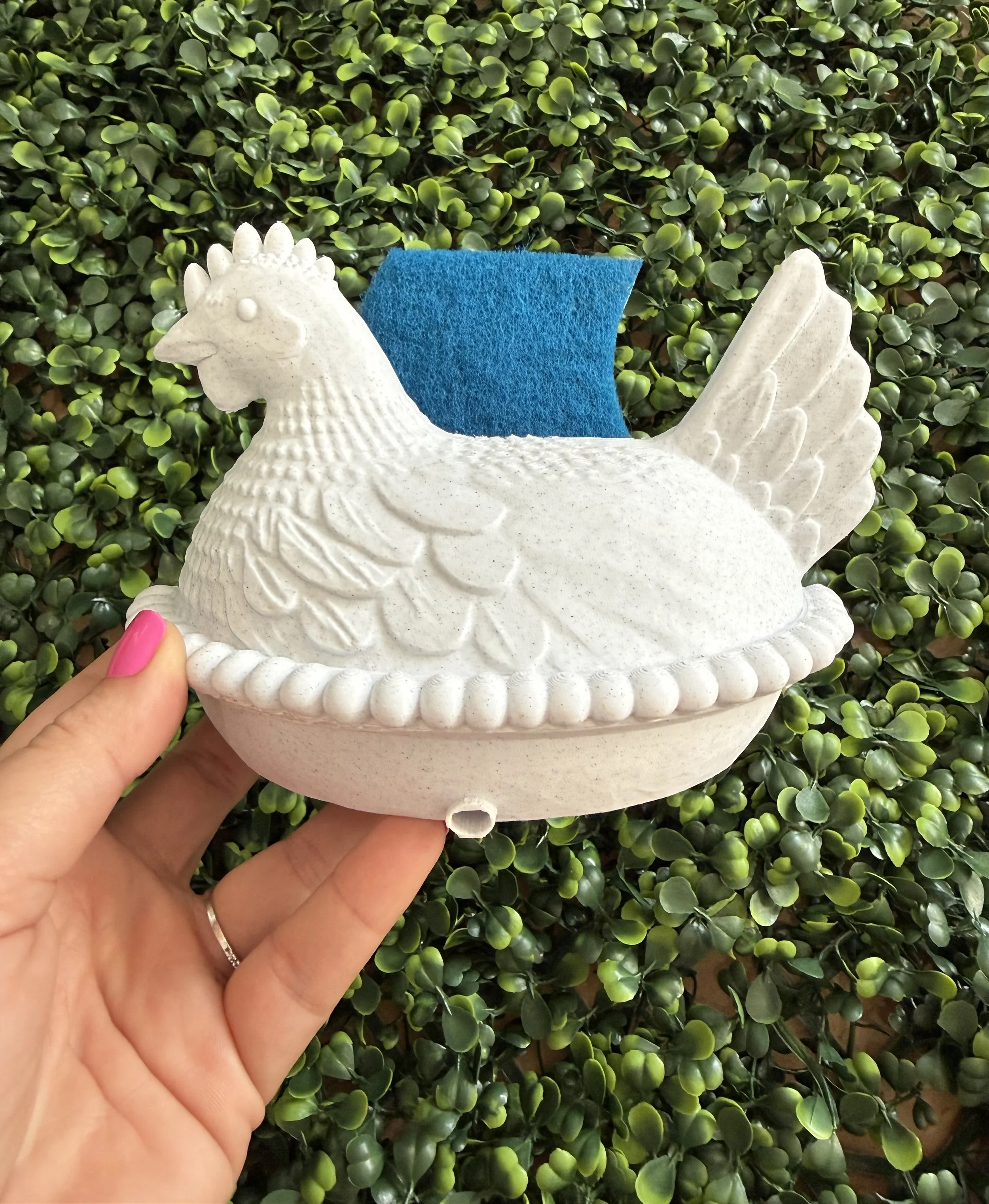 Hen on a Nest Kitchen Sponge Holder