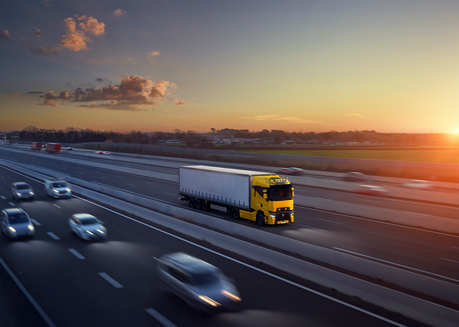 Transporte de carga terrestre en Chile: entre retos urgentes y caminos por trazar