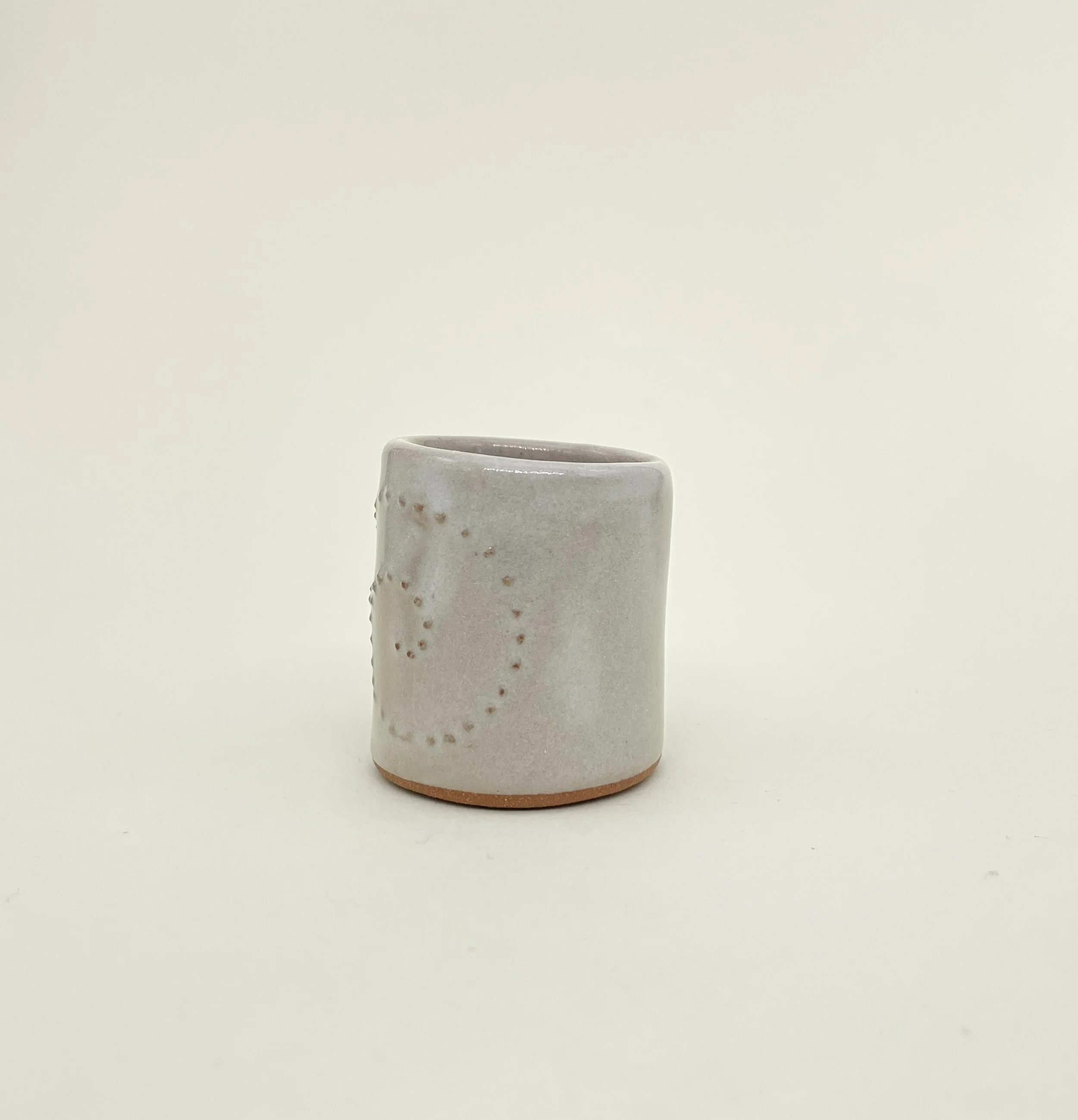 Shell Shot Glass, Ceramic Shot Glass, embossed dot details, Decoration Saves