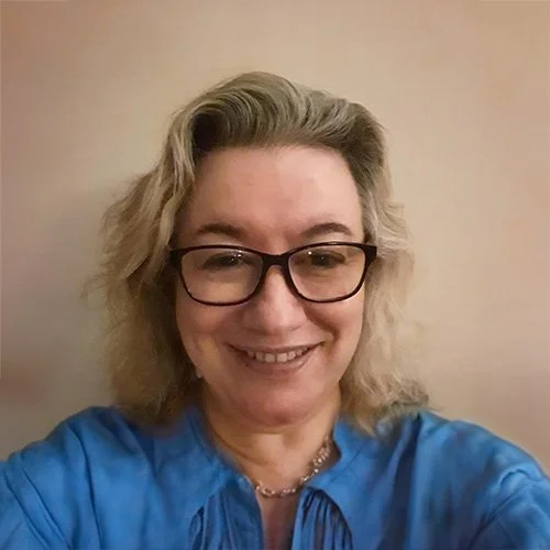 Laura-Spalvieri-psychologist-the-life-studio-singapore-2026